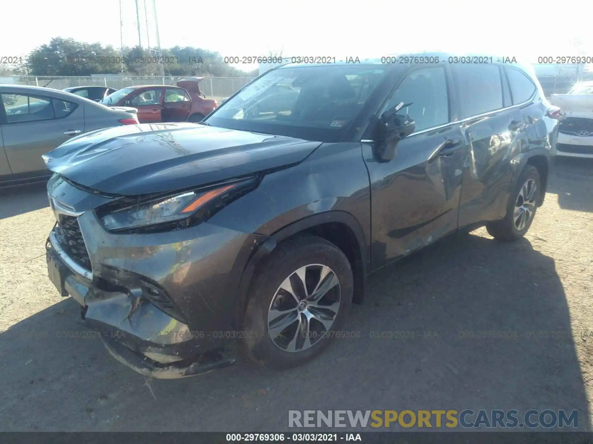 2 Photograph of a damaged car 5TDHZRBH4LS022228 TOYOTA HIGHLANDER 2020