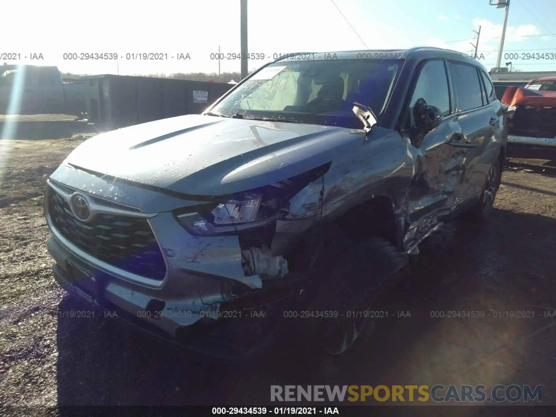 2 Photograph of a damaged car 5TDHZRBH5LS007866 TOYOTA HIGHLANDER 2020