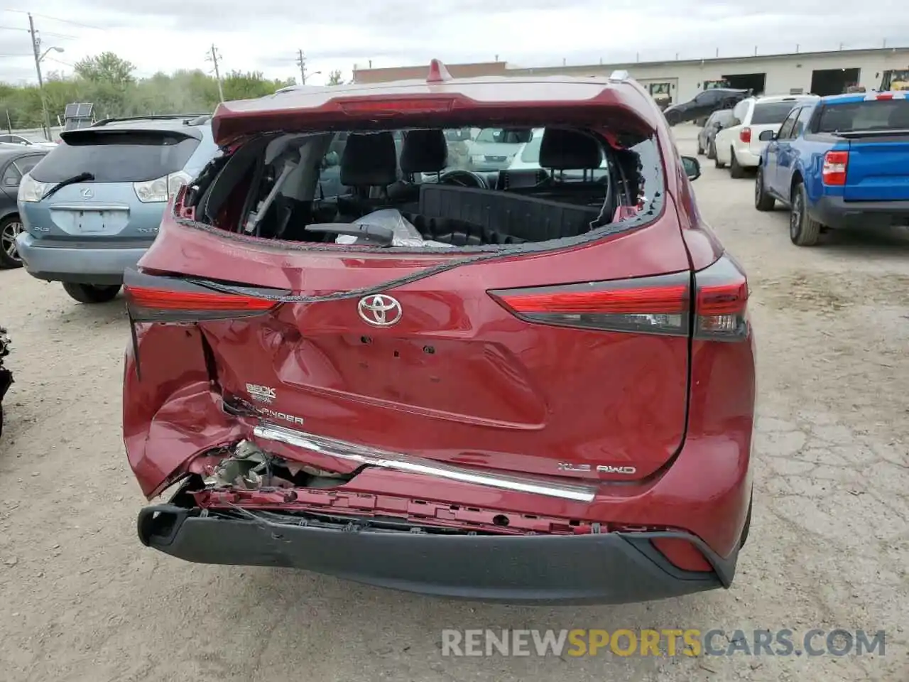 9 Photograph of a damaged car 5TDHZRBH5LS023887 TOYOTA HIGHLANDER 2020