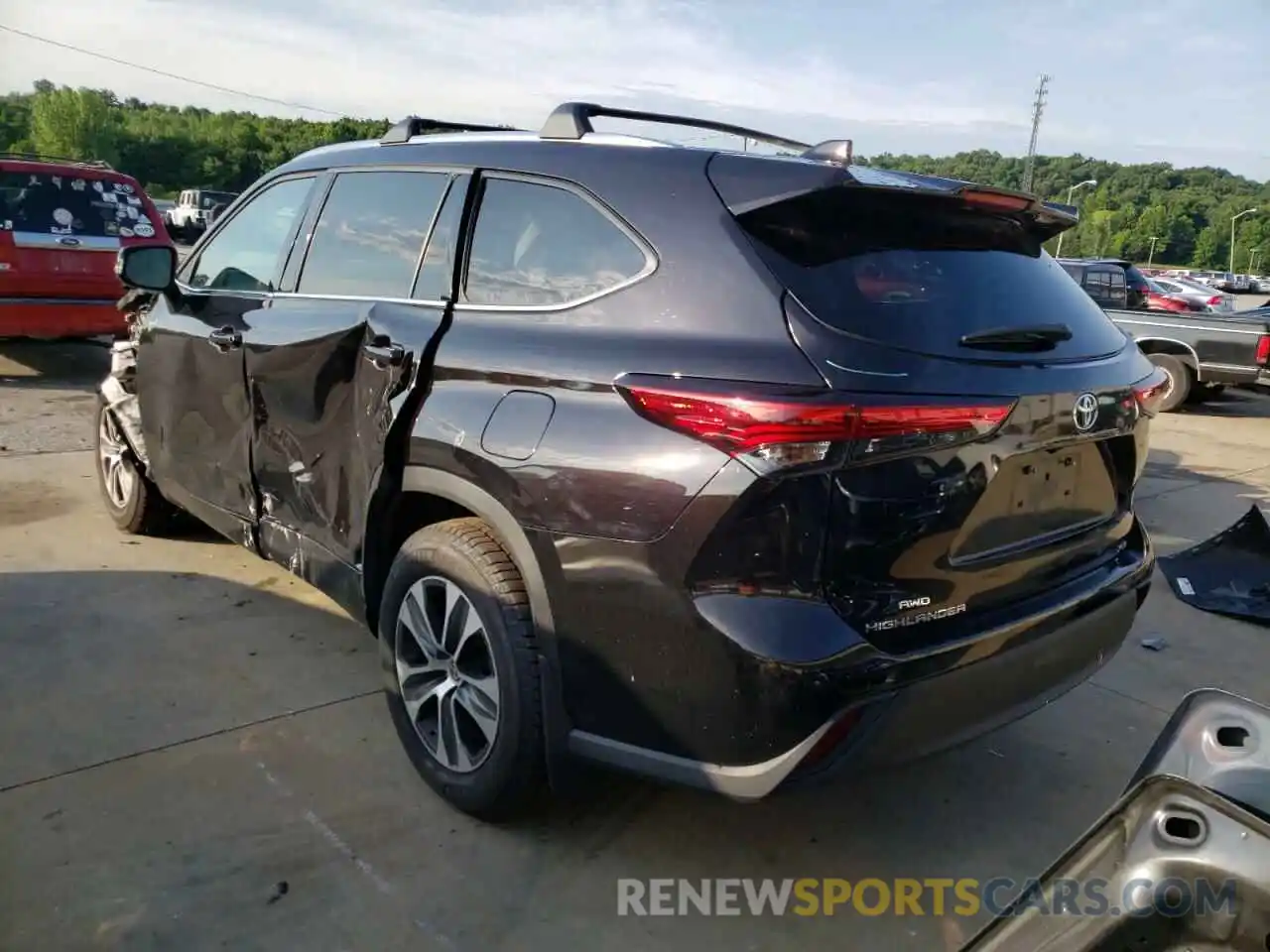 3 Photograph of a damaged car 5TDHZRBH5LS030595 TOYOTA HIGHLANDER 2020