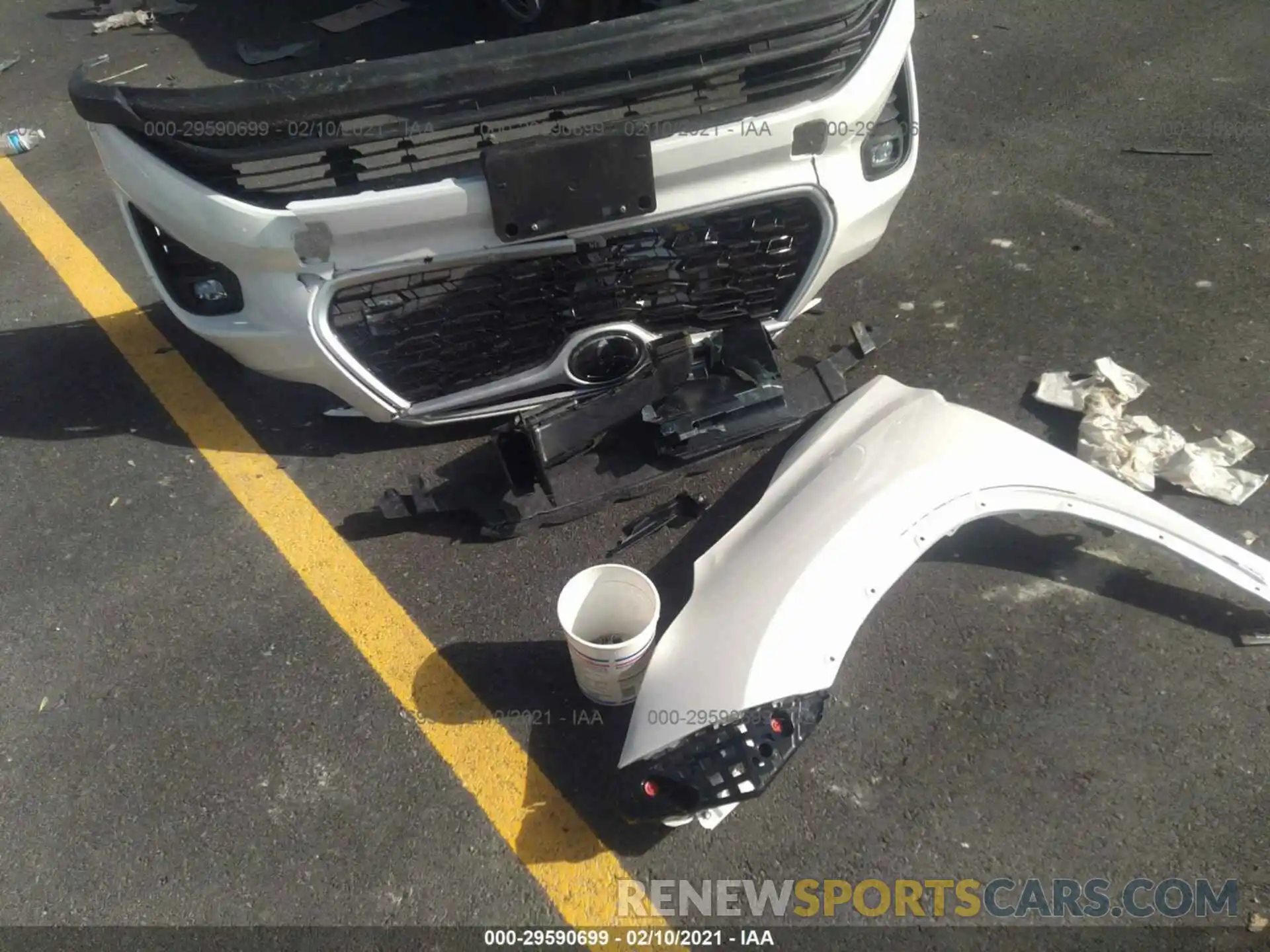 12 Photograph of a damaged car 5TDHZRBH5LS501371 TOYOTA HIGHLANDER 2020