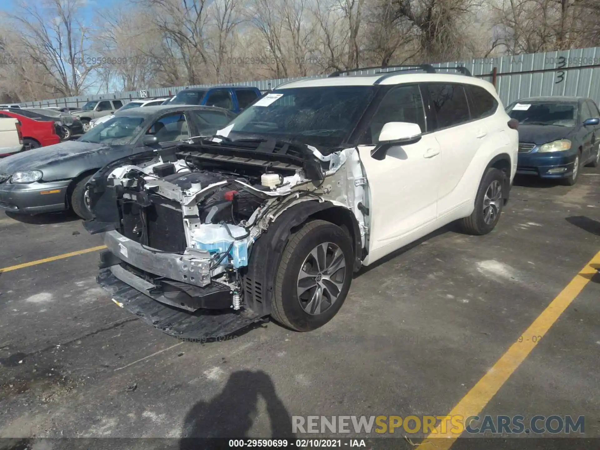 2 Photograph of a damaged car 5TDHZRBH5LS501371 TOYOTA HIGHLANDER 2020