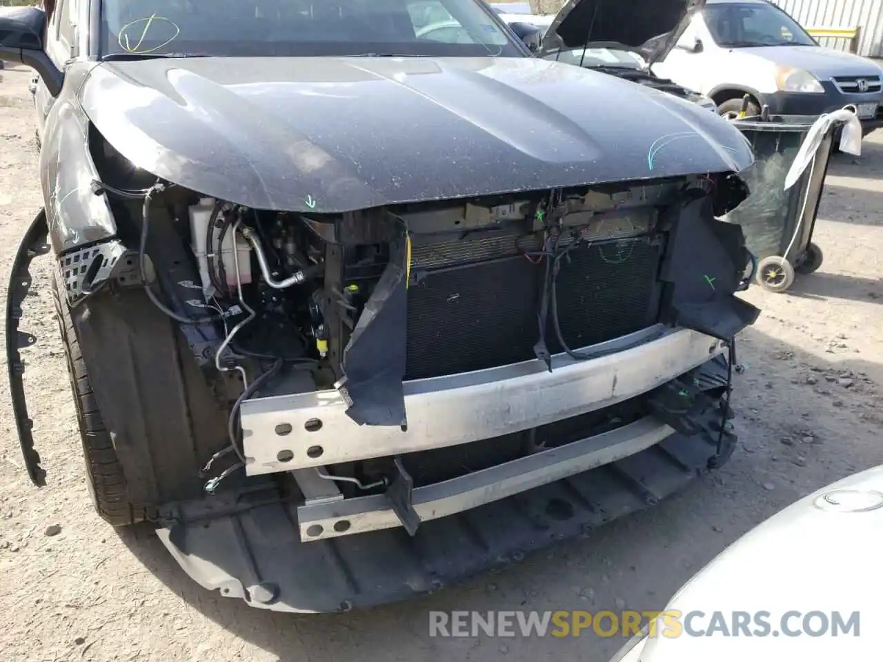 9 Photograph of a damaged car 5TDHZRBH6LS011537 TOYOTA HIGHLANDER 2020