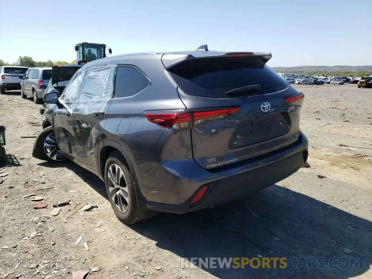 3 Photograph of a damaged car 5TDHZRBH6LS012770 TOYOTA HIGHLANDER 2020