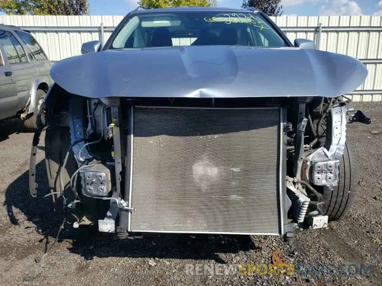 9 Photograph of a damaged car 5TDHZRBH6LS013921 TOYOTA HIGHLANDER 2020