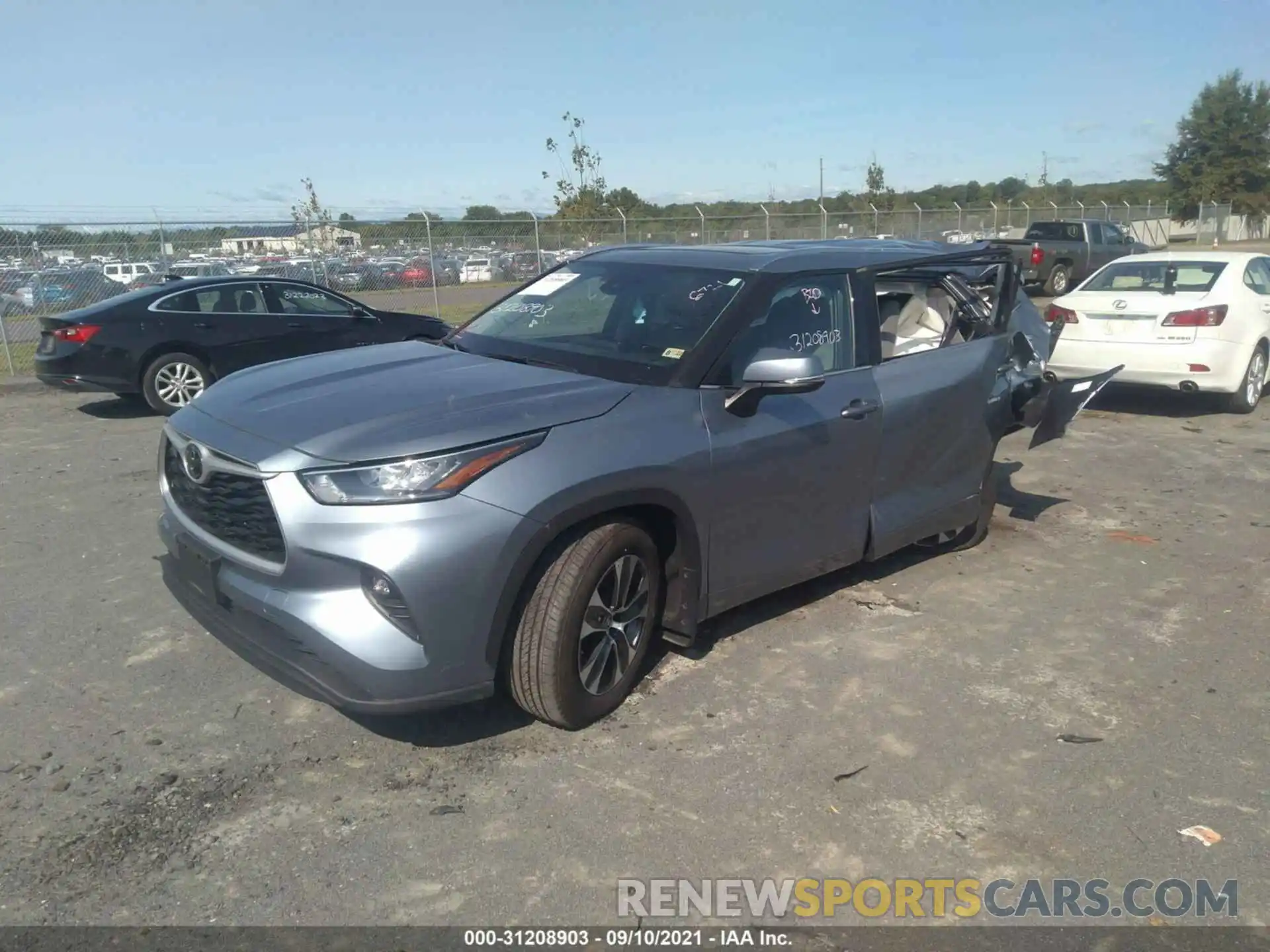 2 Photograph of a damaged car 5TDHZRBH6LS034512 TOYOTA HIGHLANDER 2020