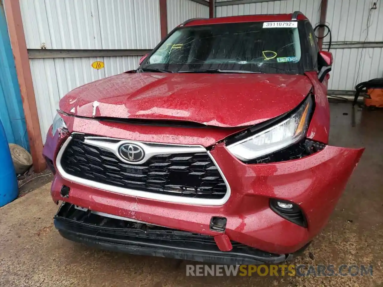 9 Photograph of a damaged car 5TDHZRBH6LS036566 TOYOTA HIGHLANDER 2020