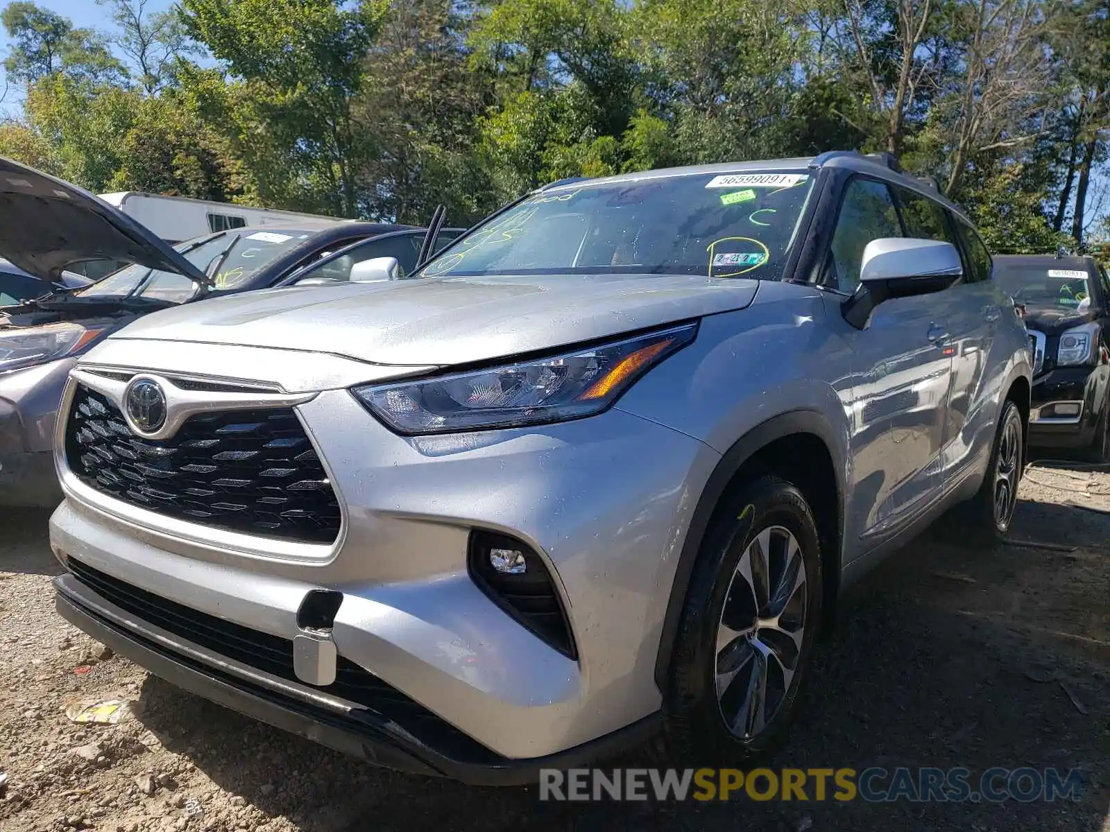 2 Photograph of a damaged car 5TDHZRBH6LS505591 TOYOTA HIGHLANDER 2020