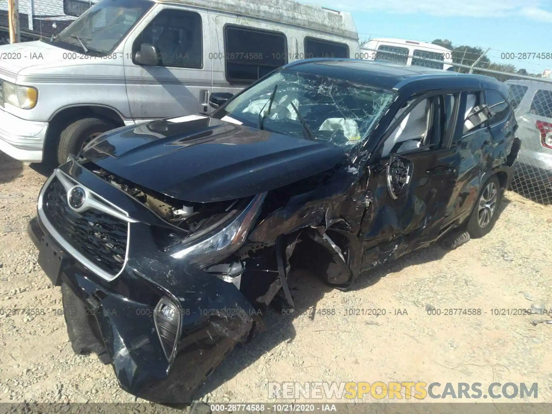 2 Photograph of a damaged car 5TDHZRBH7LS506779 TOYOTA HIGHLANDER 2020