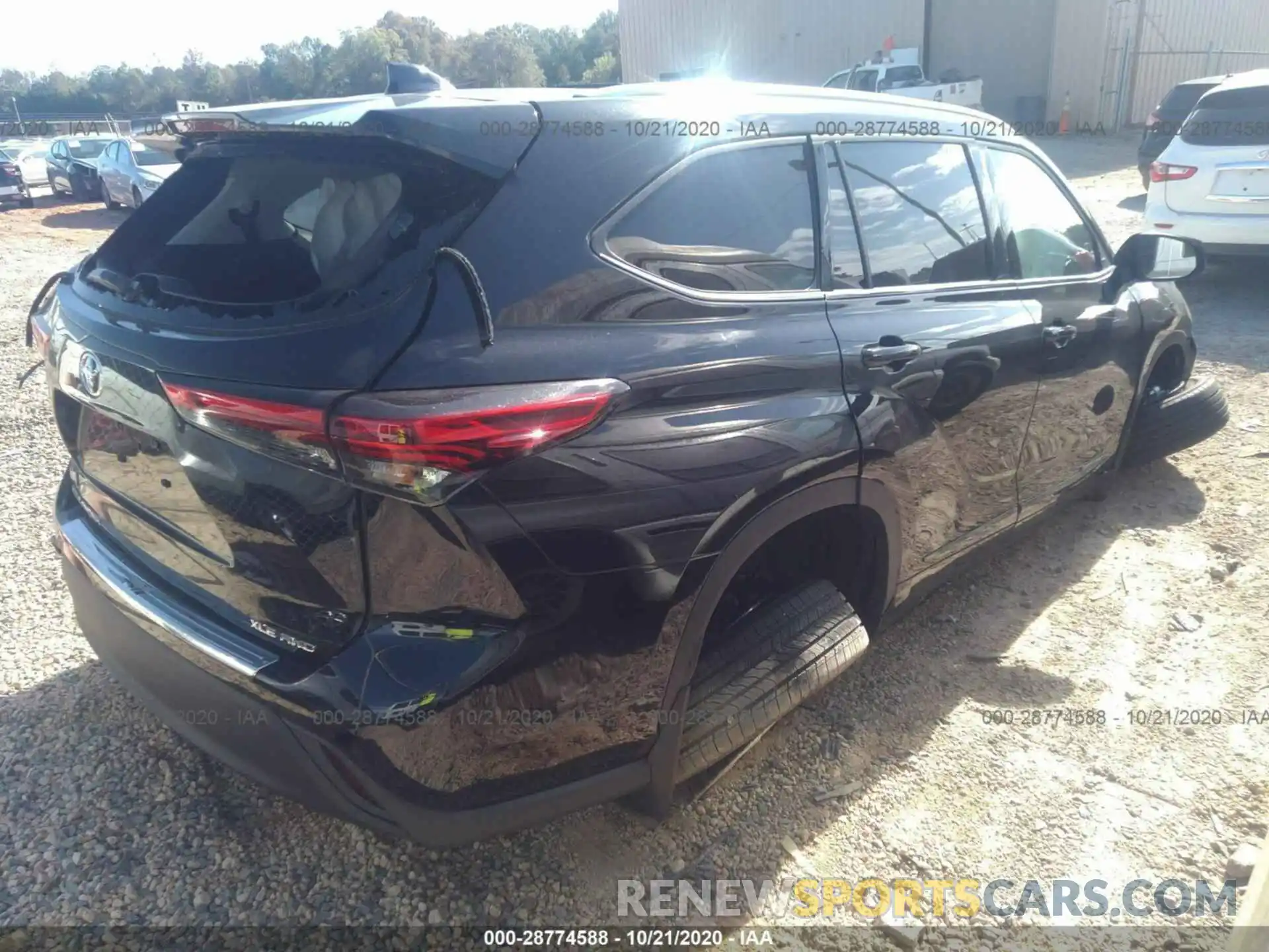 4 Photograph of a damaged car 5TDHZRBH7LS506779 TOYOTA HIGHLANDER 2020