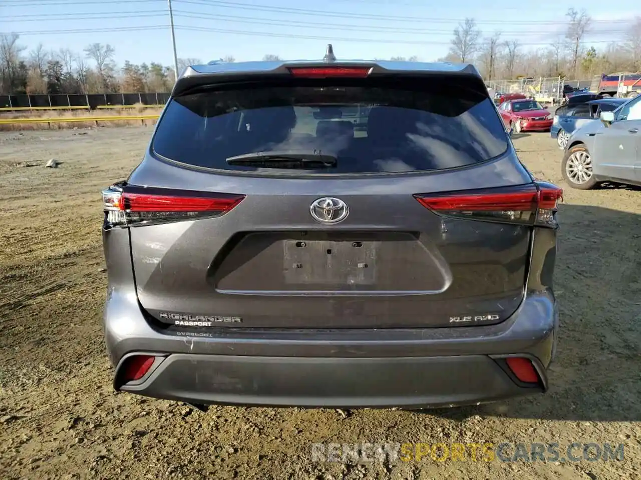 6 Photograph of a damaged car 5TDHZRBH8LS019879 TOYOTA HIGHLANDER 2020