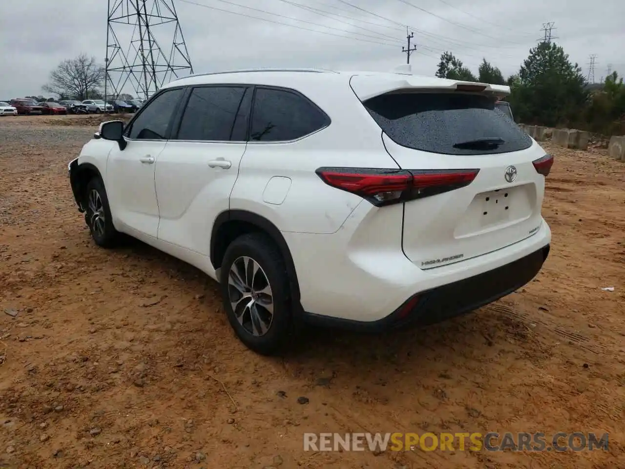 3 Photograph of a damaged car 5TDHZRBH8LS520268 TOYOTA HIGHLANDER 2020