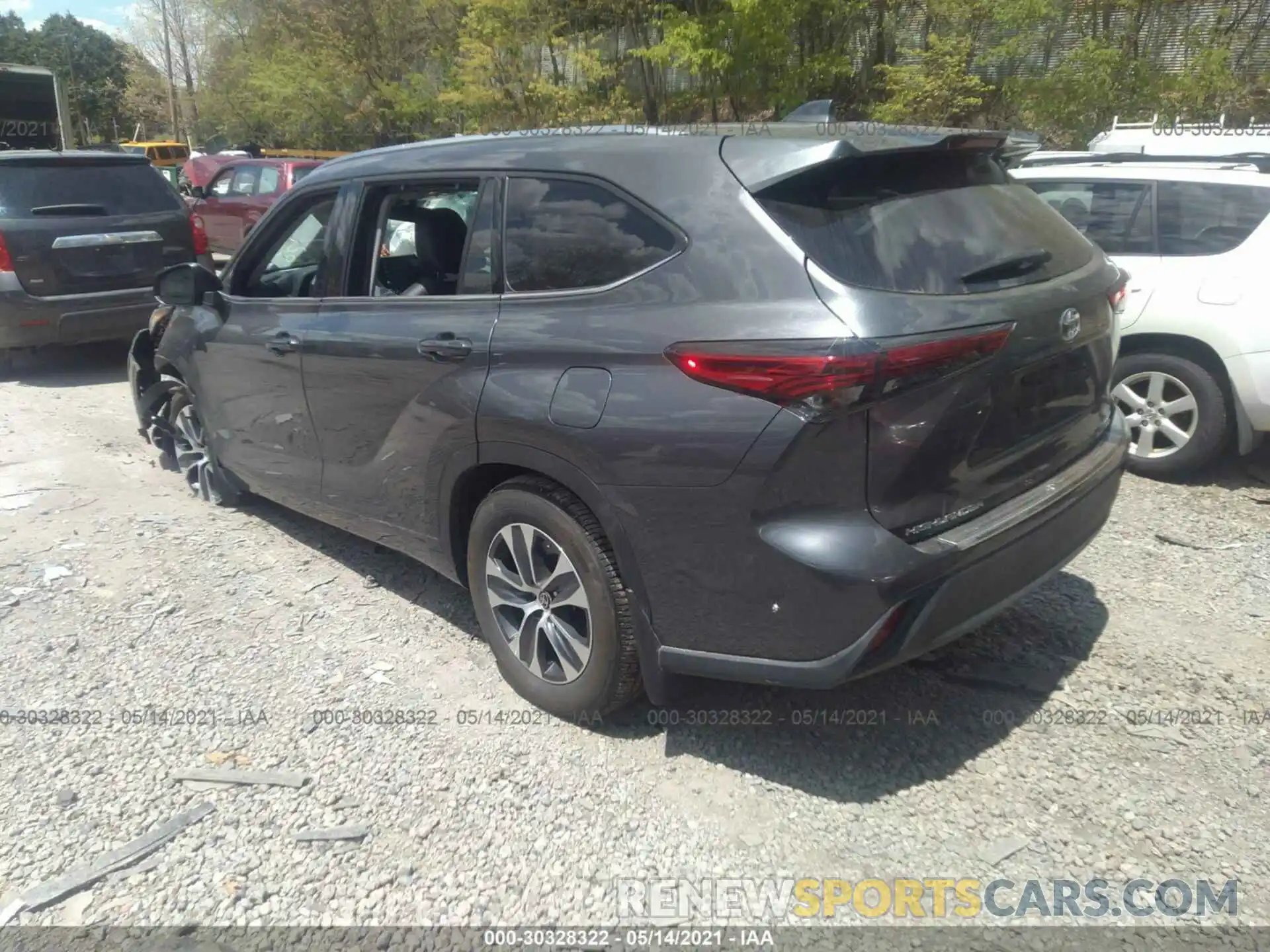 3 Photograph of a damaged car 5TDHZRBH8LS522439 TOYOTA HIGHLANDER 2020