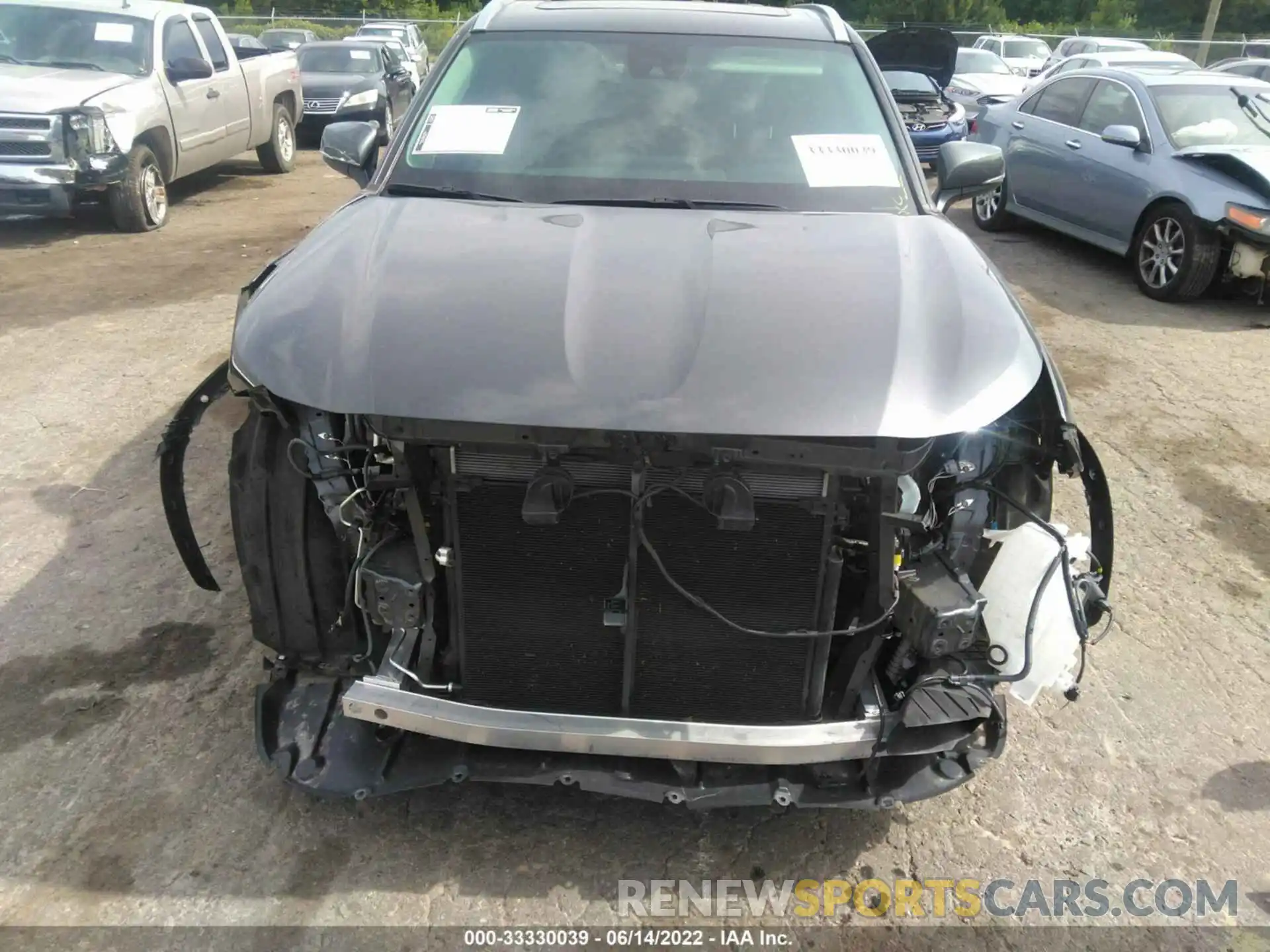 6 Photograph of a damaged car 5TDHZRBH9LS003450 TOYOTA HIGHLANDER 2020