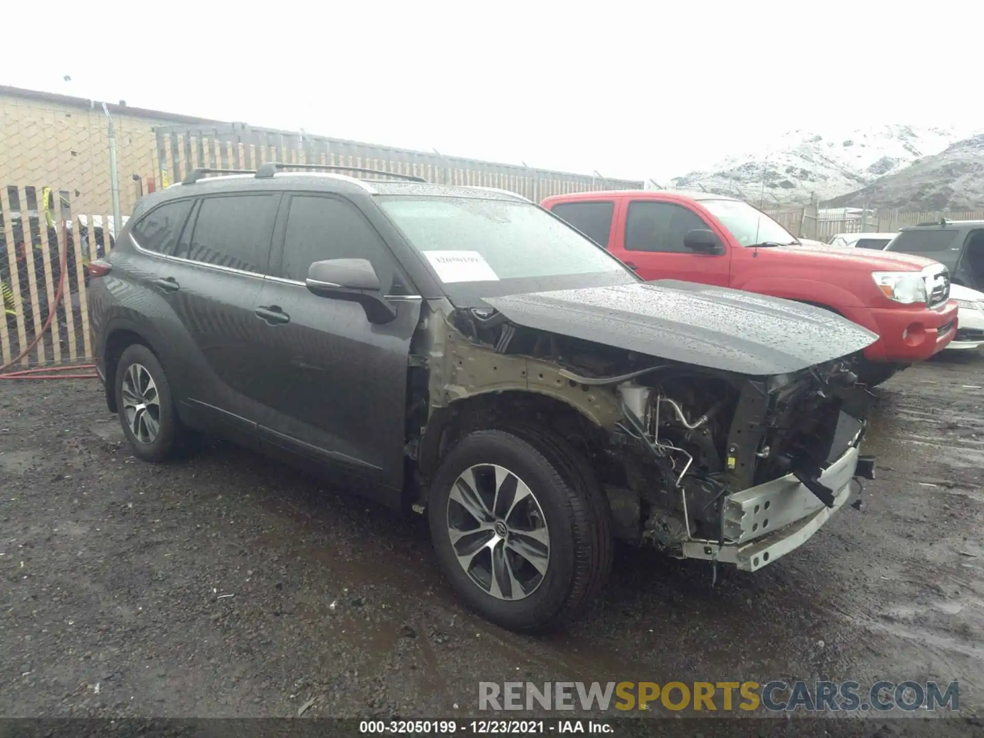 1 Photograph of a damaged car 5TDHZRBH9LS015355 TOYOTA HIGHLANDER 2020