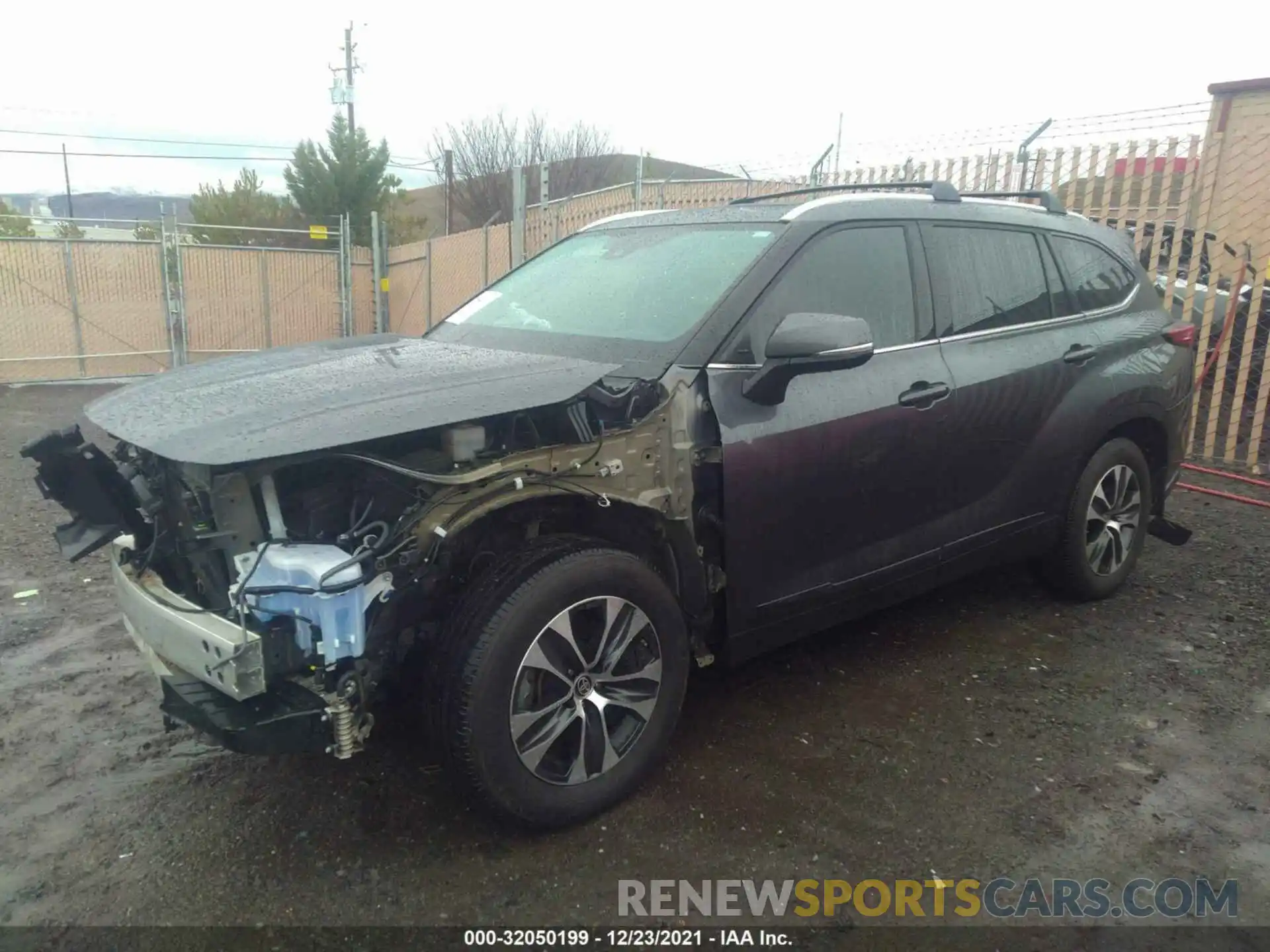 2 Photograph of a damaged car 5TDHZRBH9LS015355 TOYOTA HIGHLANDER 2020