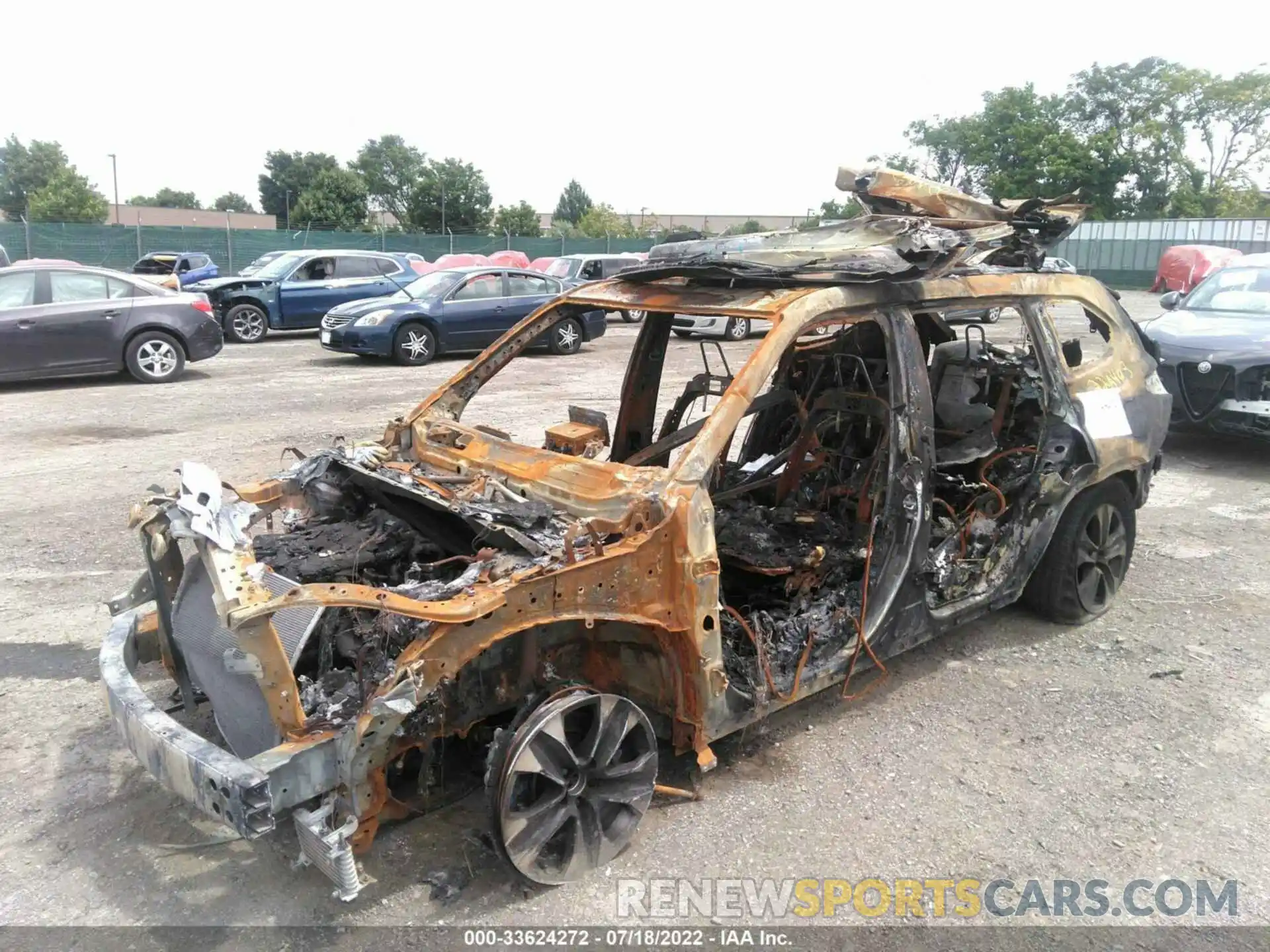 6 Photograph of a damaged car 5TDHZRBH9LS505956 TOYOTA HIGHLANDER 2020