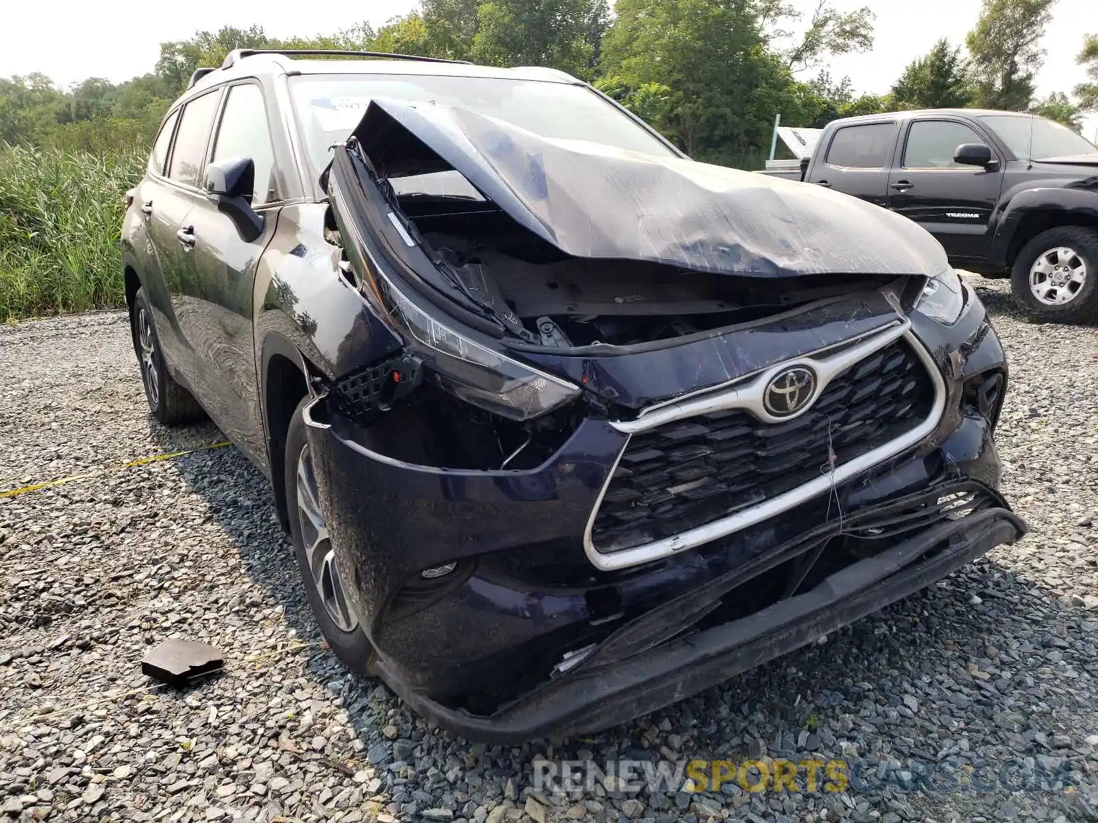 9 Photograph of a damaged car 5TDHZRBHXLS520045 TOYOTA HIGHLANDER 2020