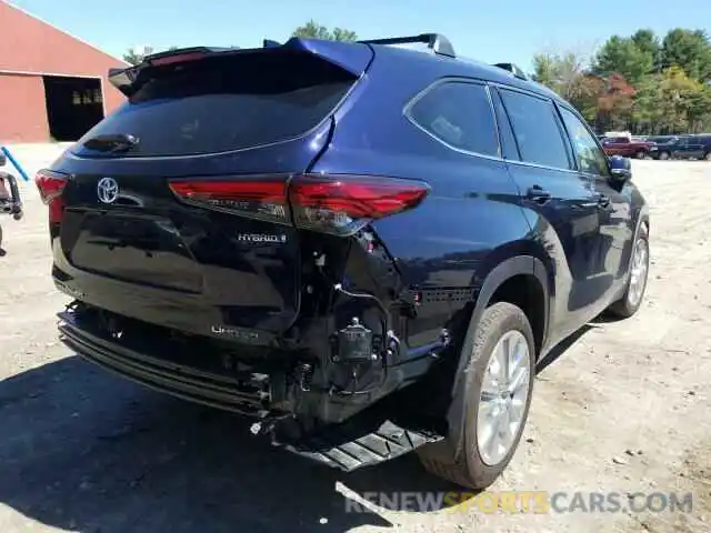 4 Photograph of a damaged car 5TDXBRCH2LS000873 TOYOTA HIGHLANDER 2020