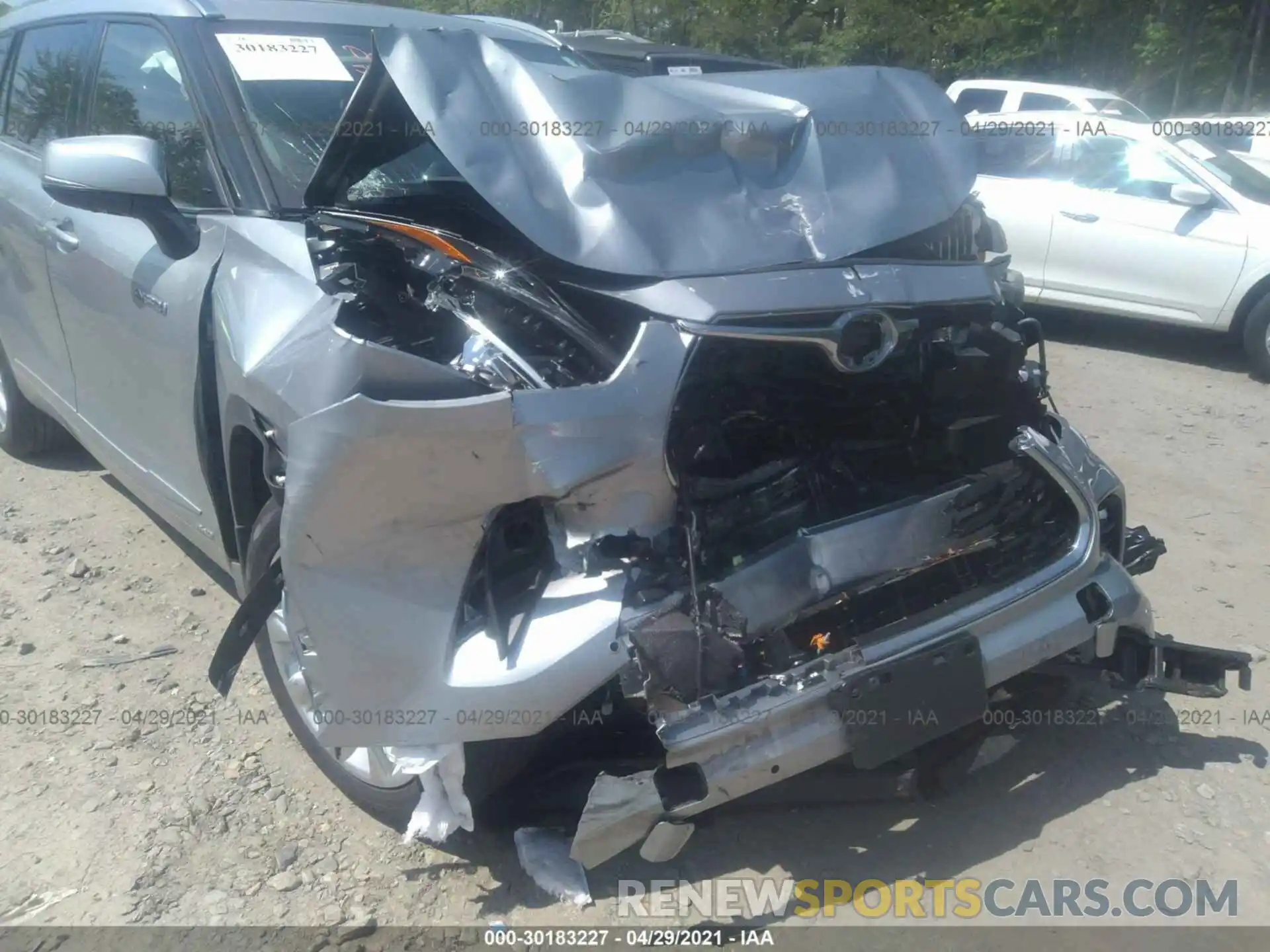 6 Photograph of a damaged car 5TDXBRCH2LS006608 TOYOTA HIGHLANDER 2020