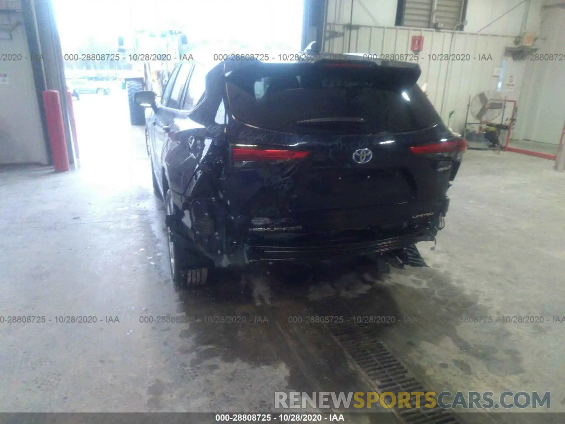 6 Photograph of a damaged car 5TDXBRCH3LS013924 TOYOTA HIGHLANDER 2020