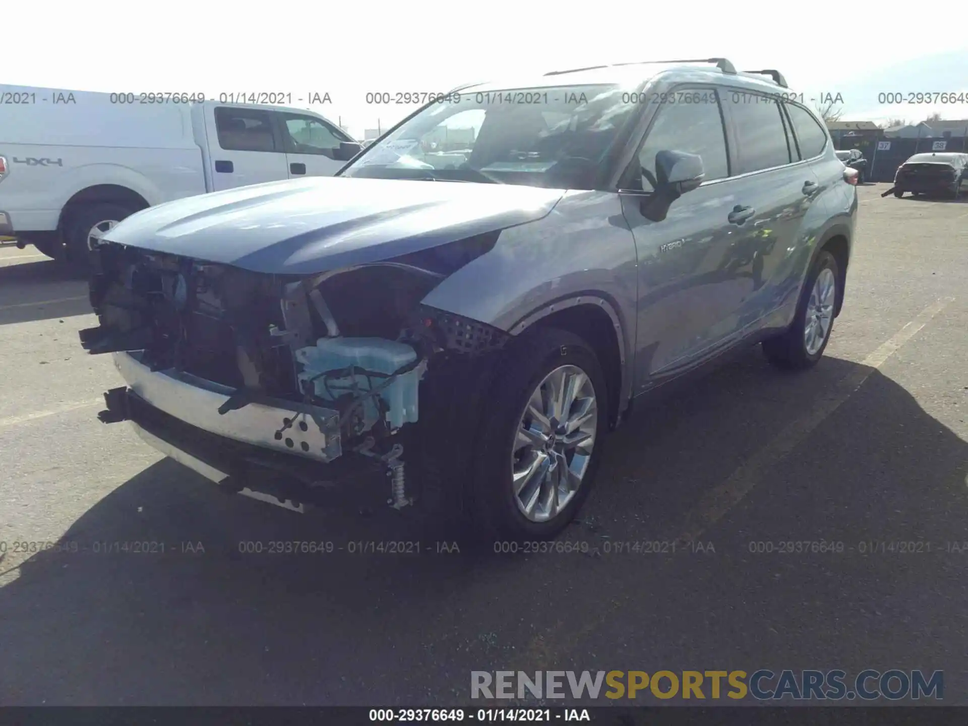 2 Photograph of a damaged car 5TDXBRCH8LS011294 TOYOTA HIGHLANDER 2020