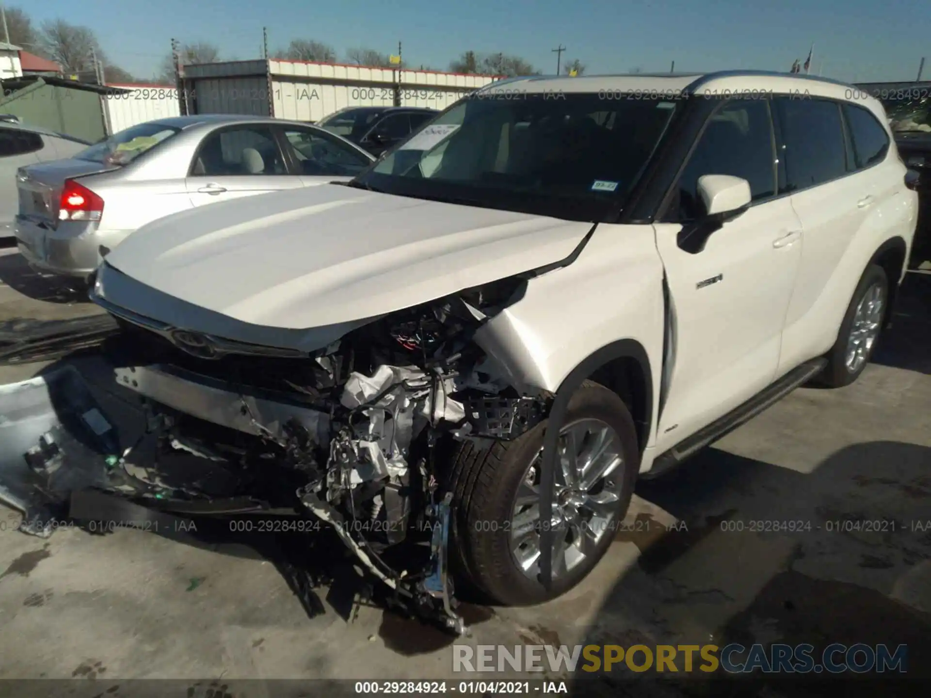 2 Photograph of a damaged car 5TDXBRCH9LS002569 TOYOTA HIGHLANDER 2020