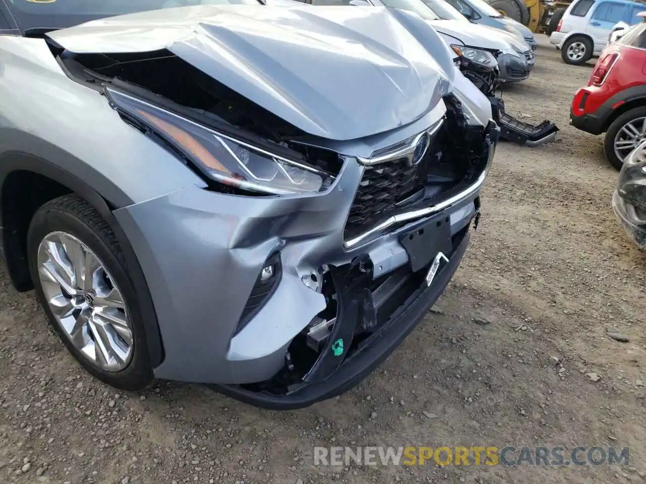 9 Photograph of a damaged car 5TDYARAH0LS003216 TOYOTA HIGHLANDER 2020