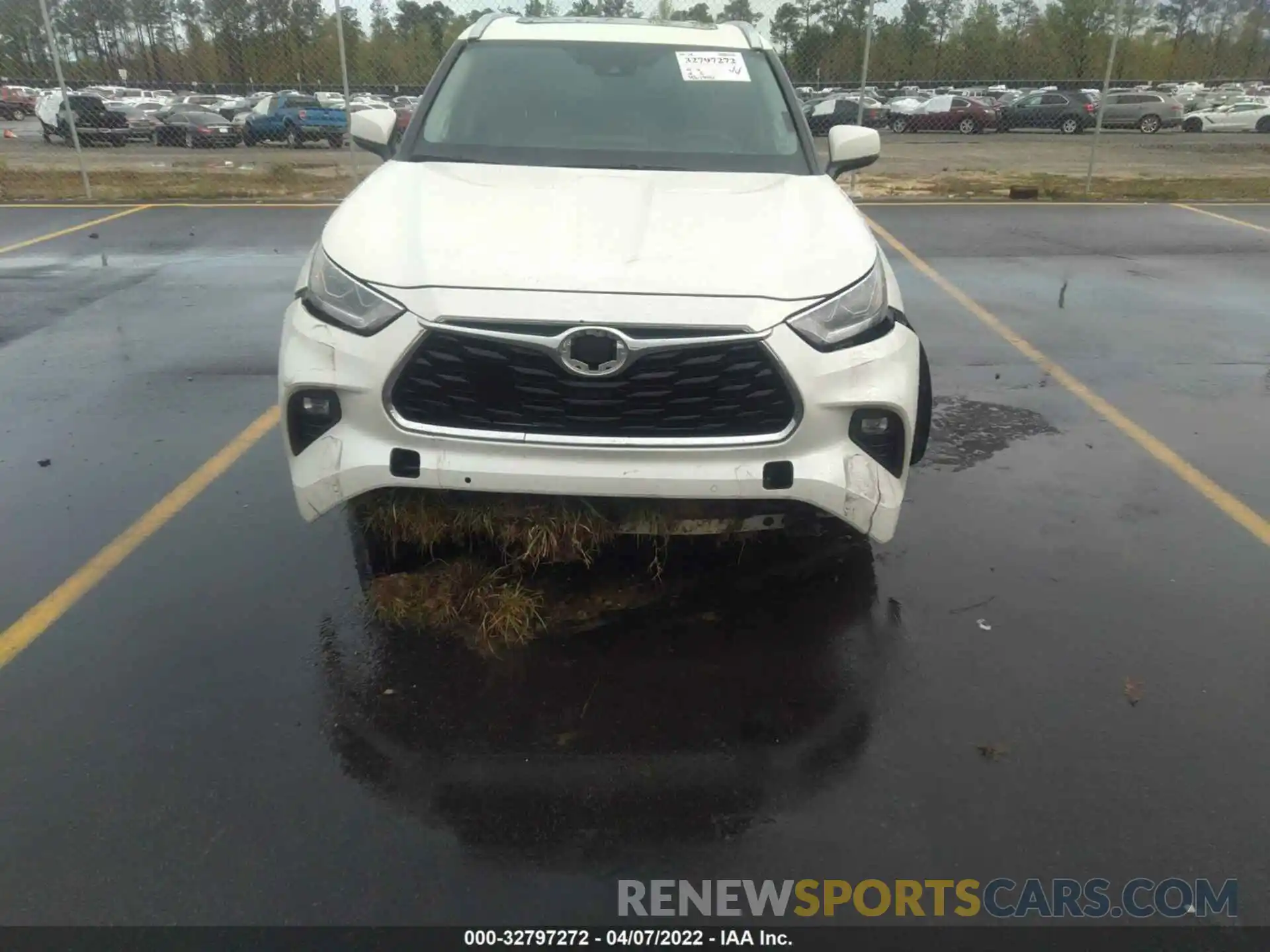 6 Photograph of a damaged car 5TDYARAH2LS001354 TOYOTA HIGHLANDER 2020