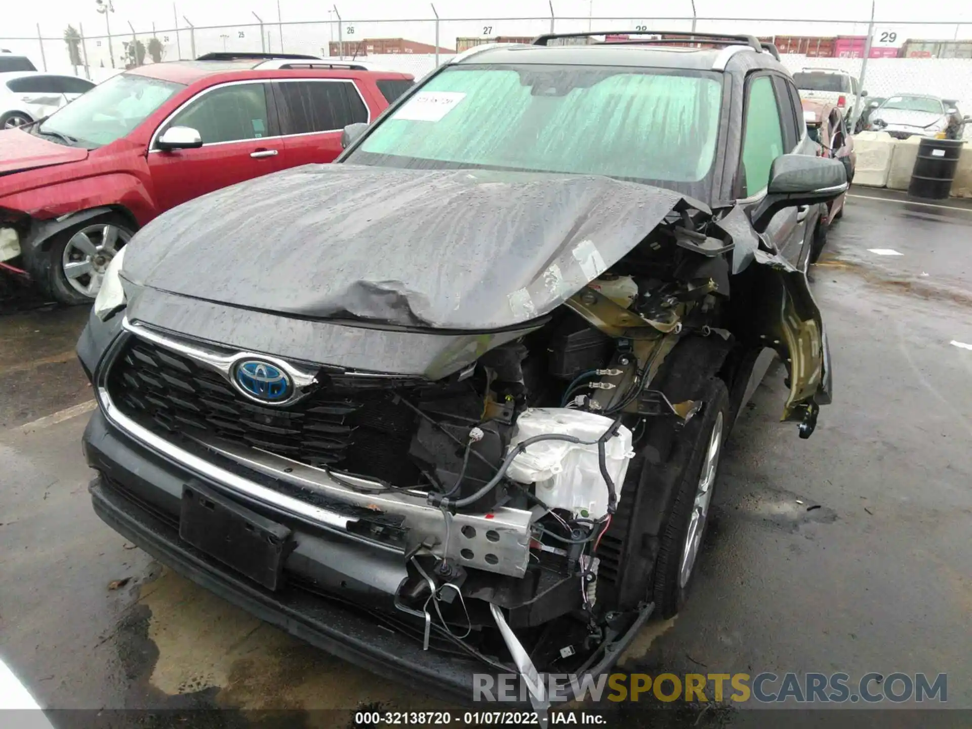 6 Photograph of a damaged car 5TDYARAH3LS001380 TOYOTA HIGHLANDER 2020