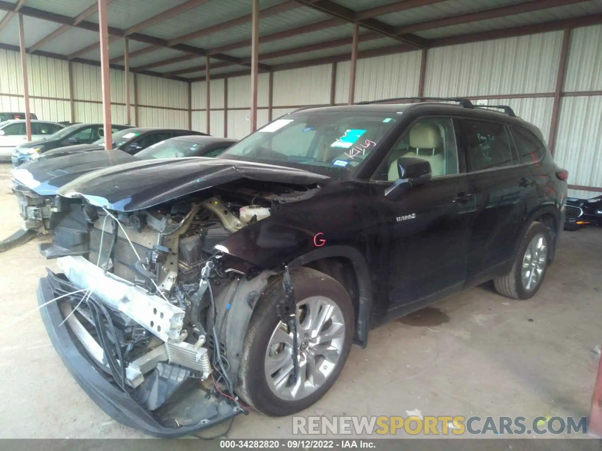 2 Photograph of a damaged car 5TDYARAH7LS003116 TOYOTA HIGHLANDER 2020