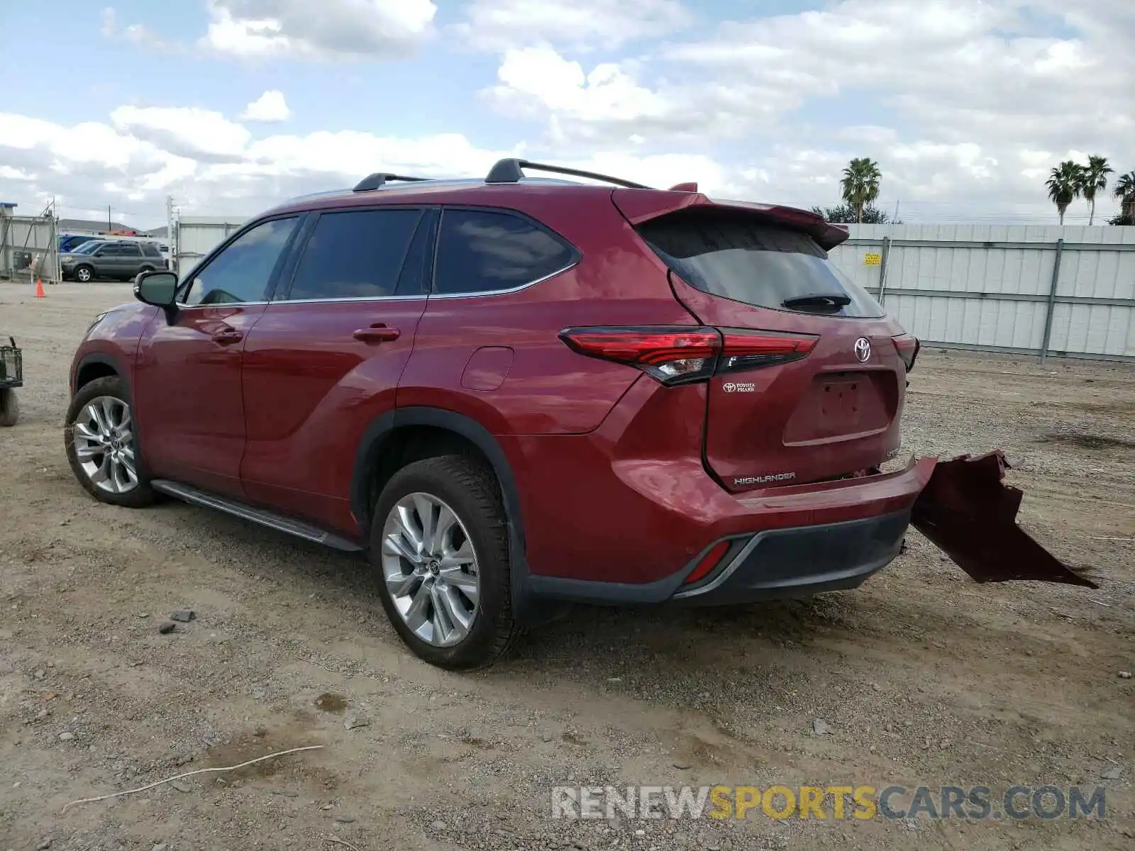 3 Photograph of a damaged car 5TDYZRAH1LS009034 TOYOTA HIGHLANDER 2020