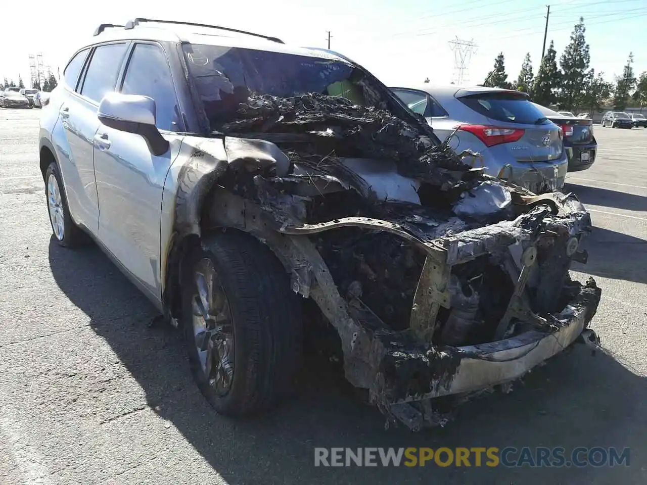 1 Photograph of a damaged car 5TDYZRAH2LS020057 TOYOTA HIGHLANDER 2020