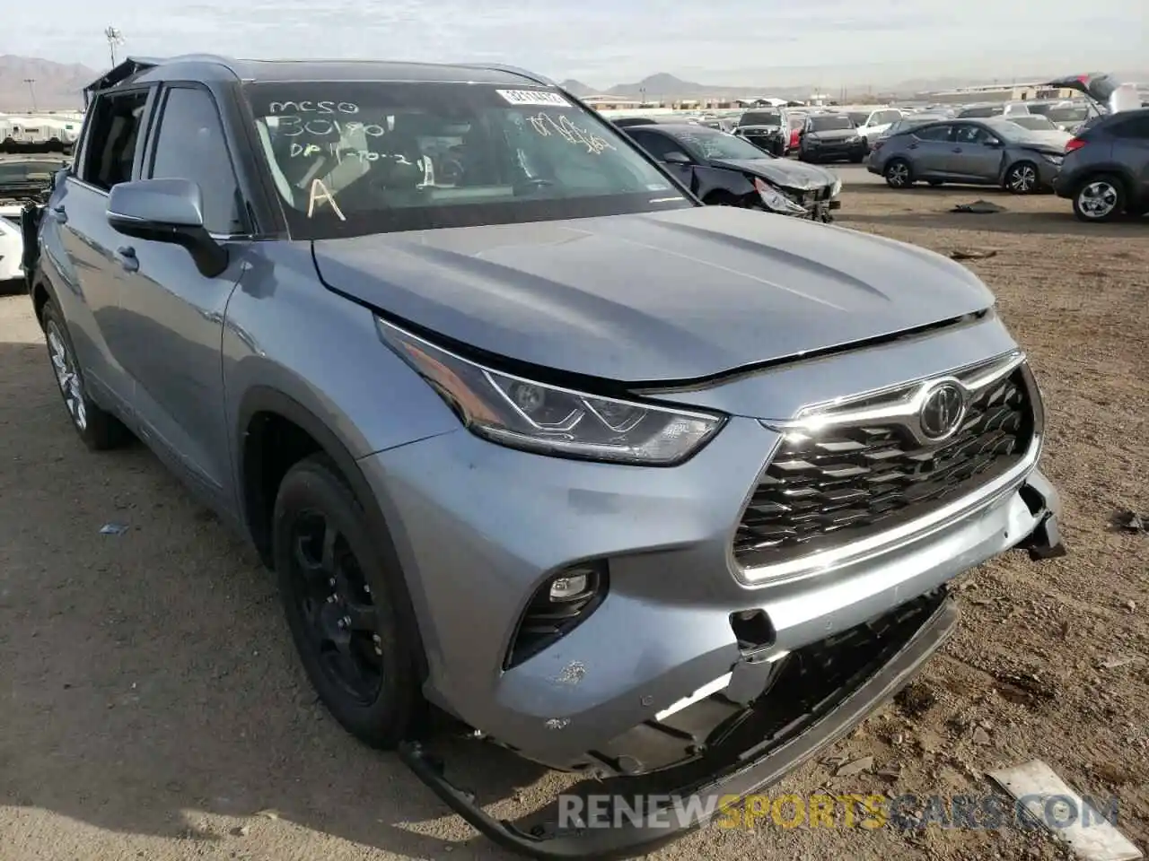 1 Photograph of a damaged car 5TDYZRAH6LS009272 TOYOTA HIGHLANDER 2020