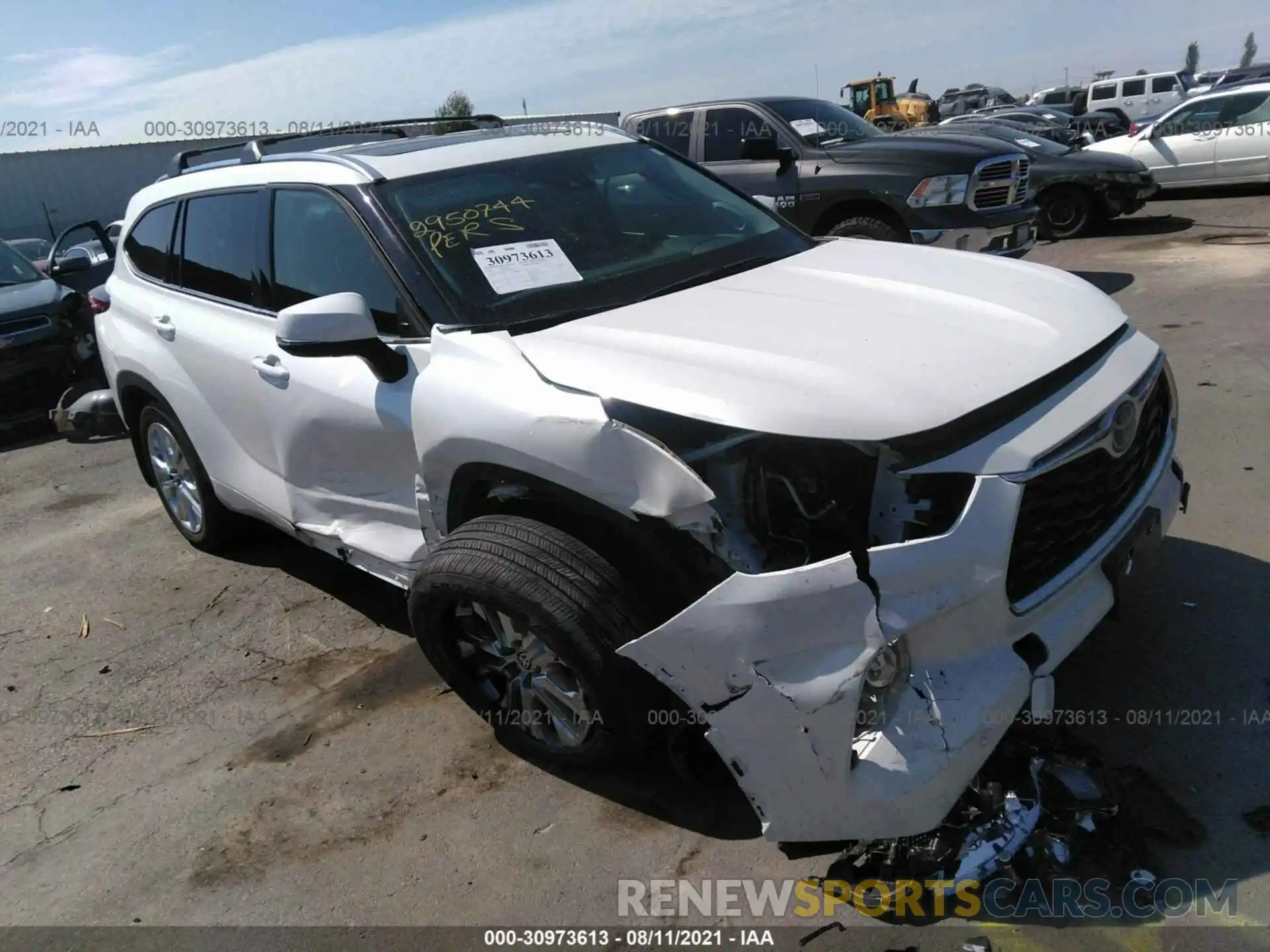 1 Photograph of a damaged car 5TDYZRAH8LS014067 TOYOTA HIGHLANDER 2020