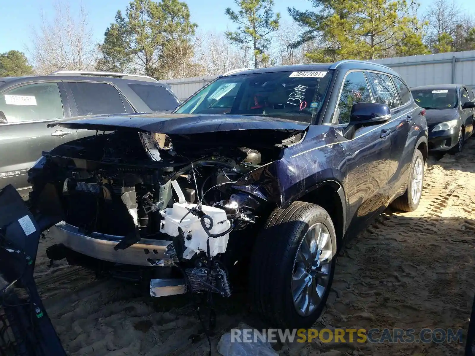 2 Photograph of a damaged car 5TDYZRAH8LS017695 TOYOTA HIGHLANDER 2020