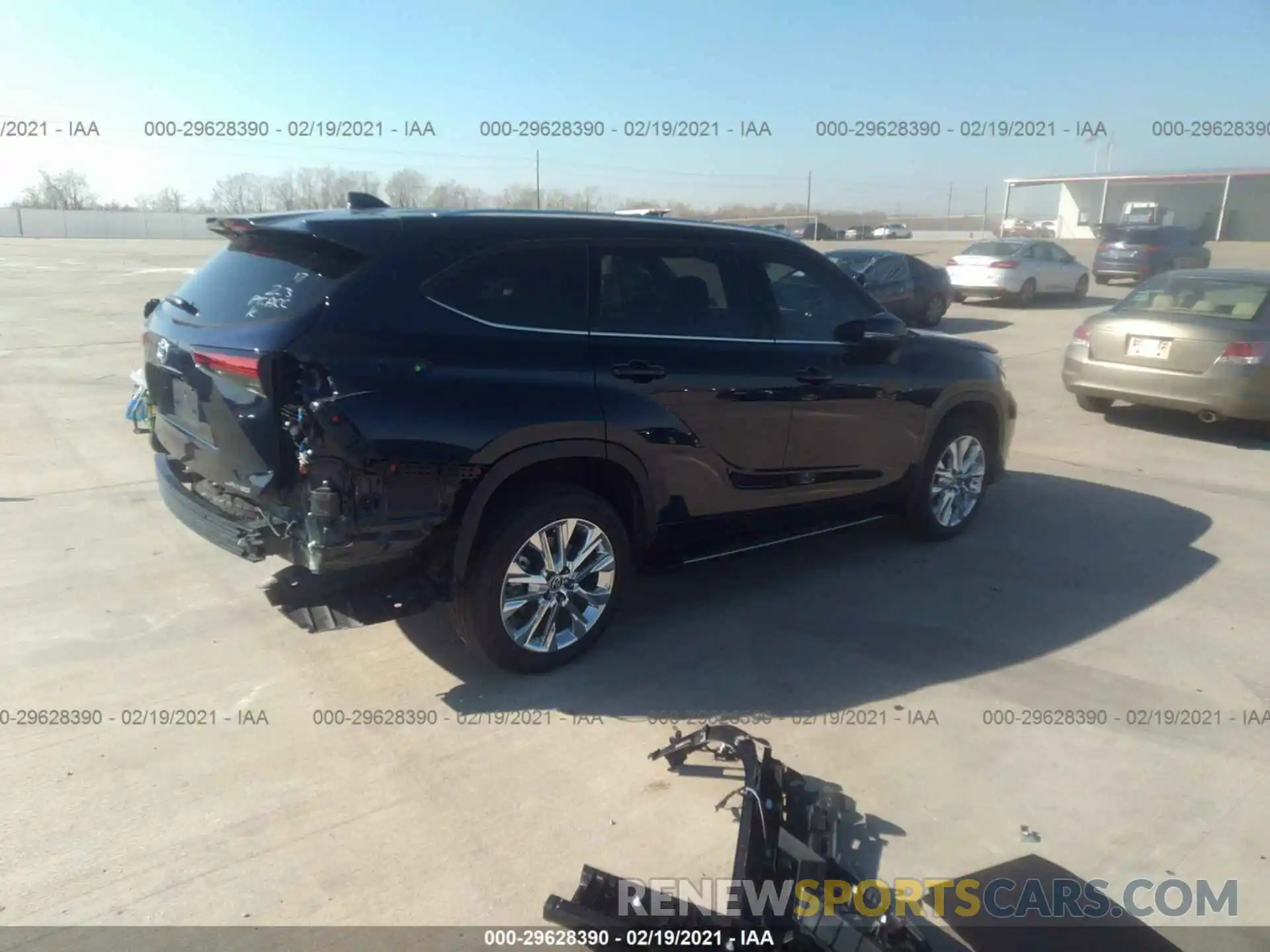 4 Фотография поврежденного автомобиля 5TDYZRAH8LS031192 TOYOTA HIGHLANDER 2020