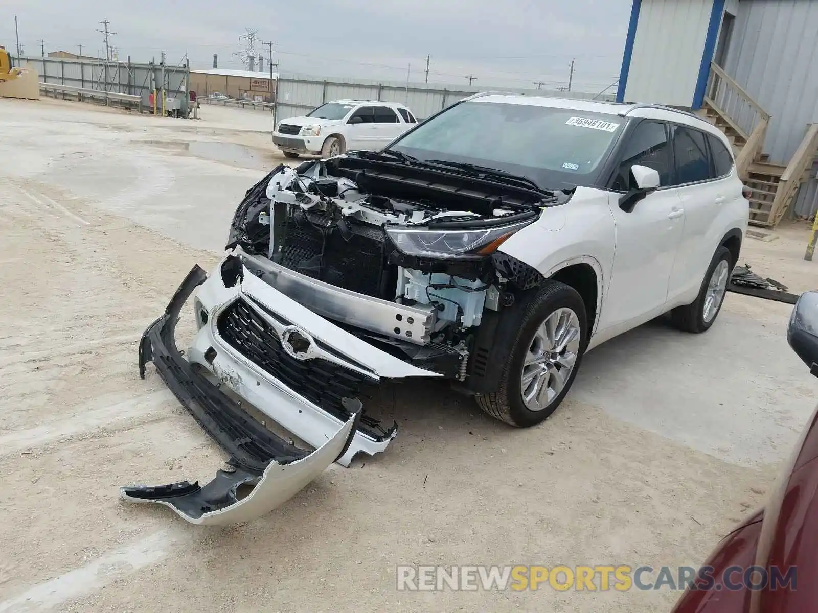 2 Photograph of a damaged car 5TDYZRAH9LS013283 TOYOTA HIGHLANDER 2020