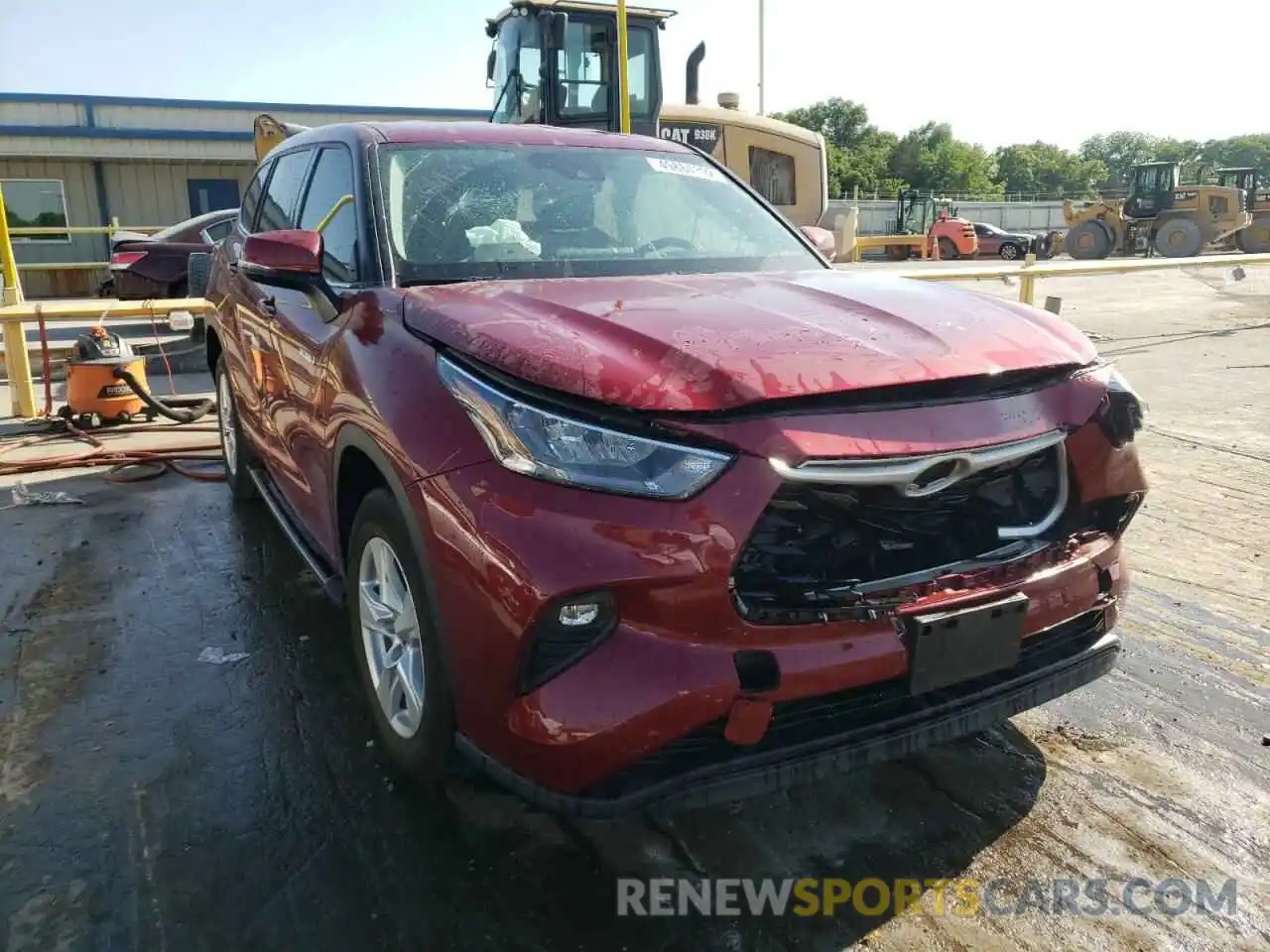 9 Photograph of a damaged car 5TDZARAH1LS502840 TOYOTA HIGHLANDER 2020