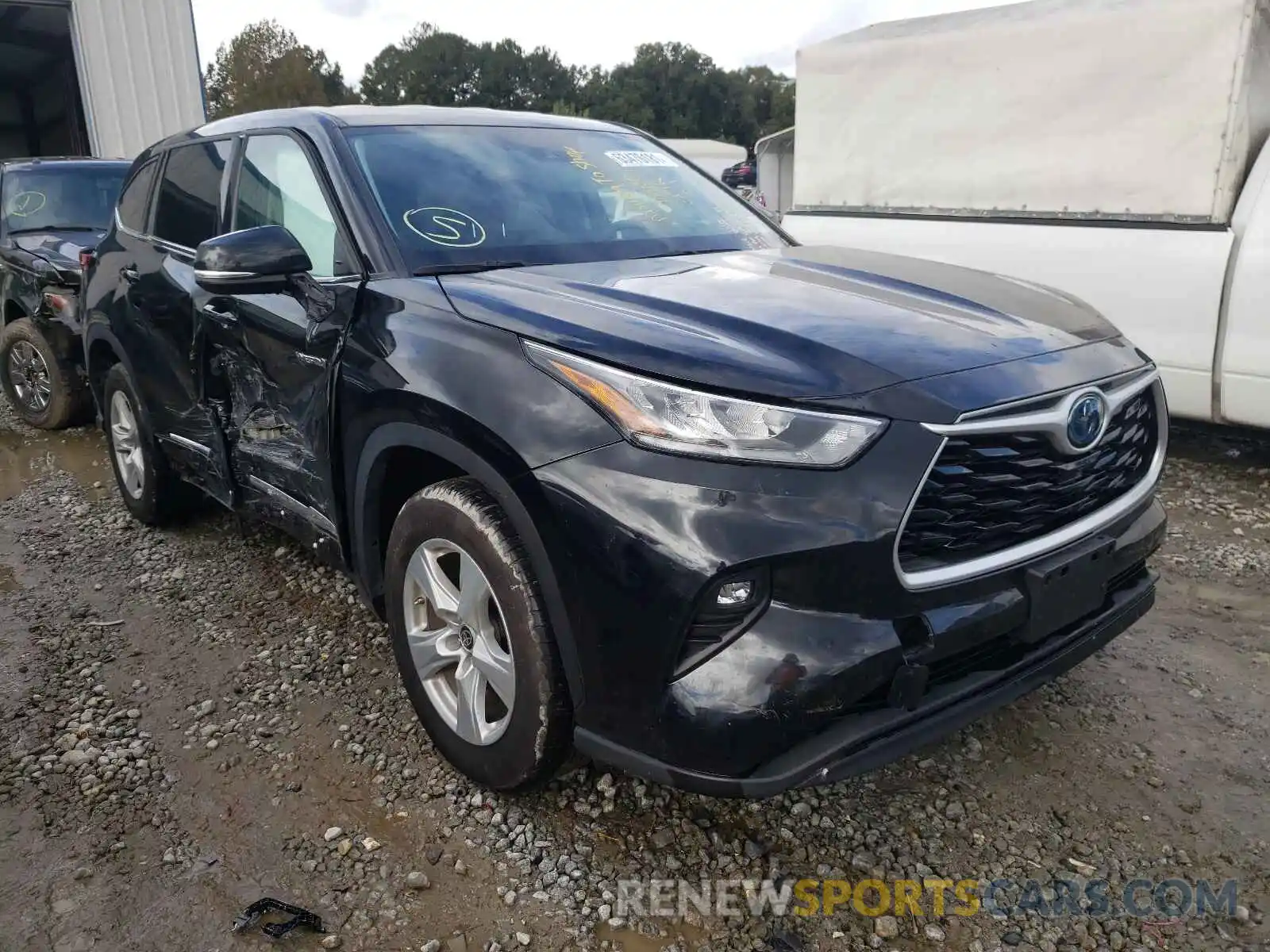 1 Photograph of a damaged car 5TDZARAH9LS500897 TOYOTA HIGHLANDER 2020