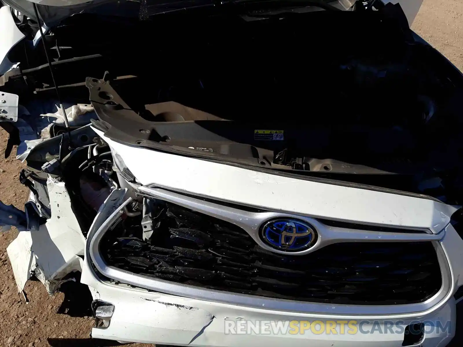 7 Photograph of a damaged car 5TDZARAHXLS502688 TOYOTA HIGHLANDER 2020