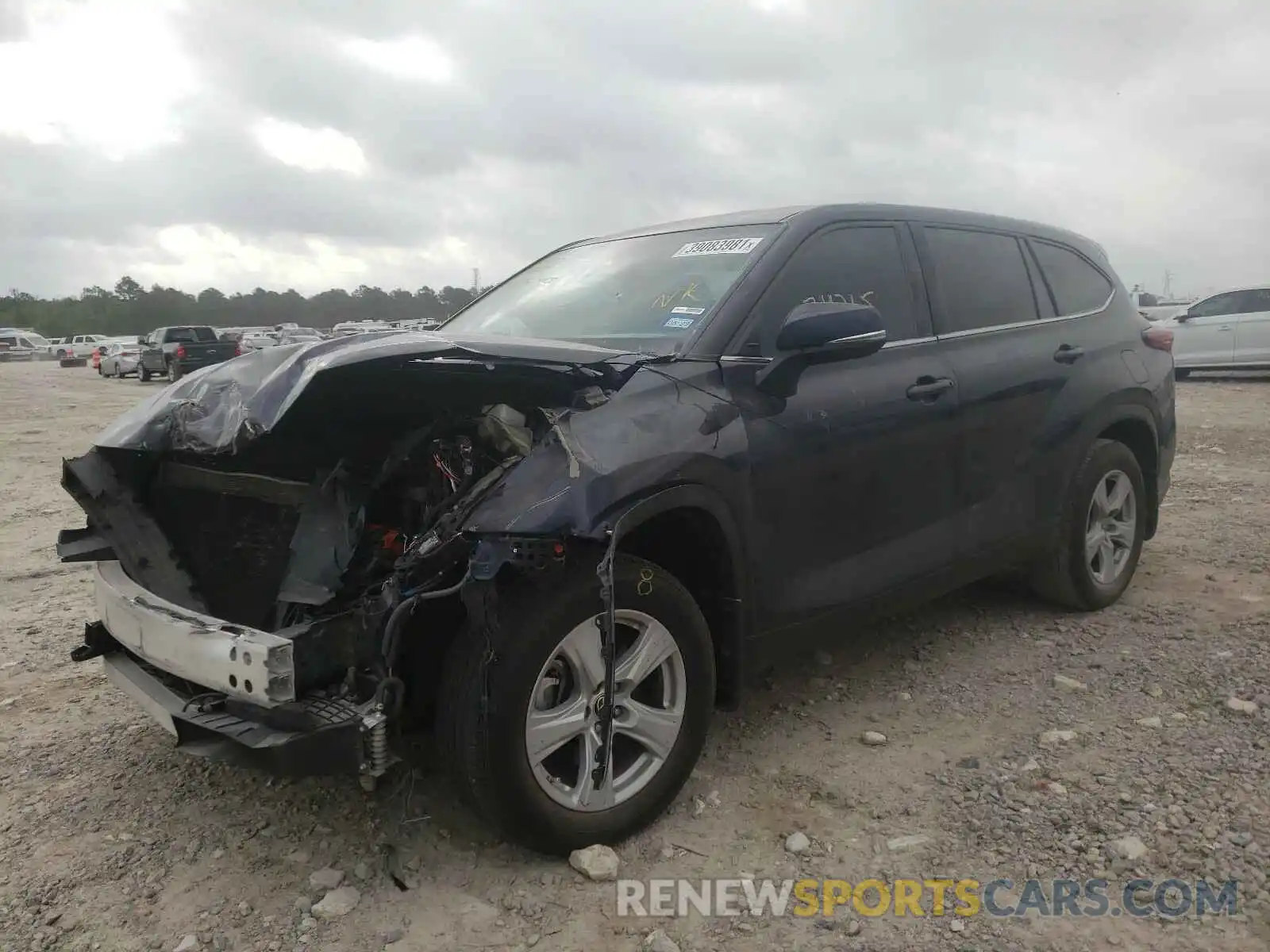 2 Photograph of a damaged car 5TDZZRAH0LS006453 TOYOTA HIGHLANDER 2020