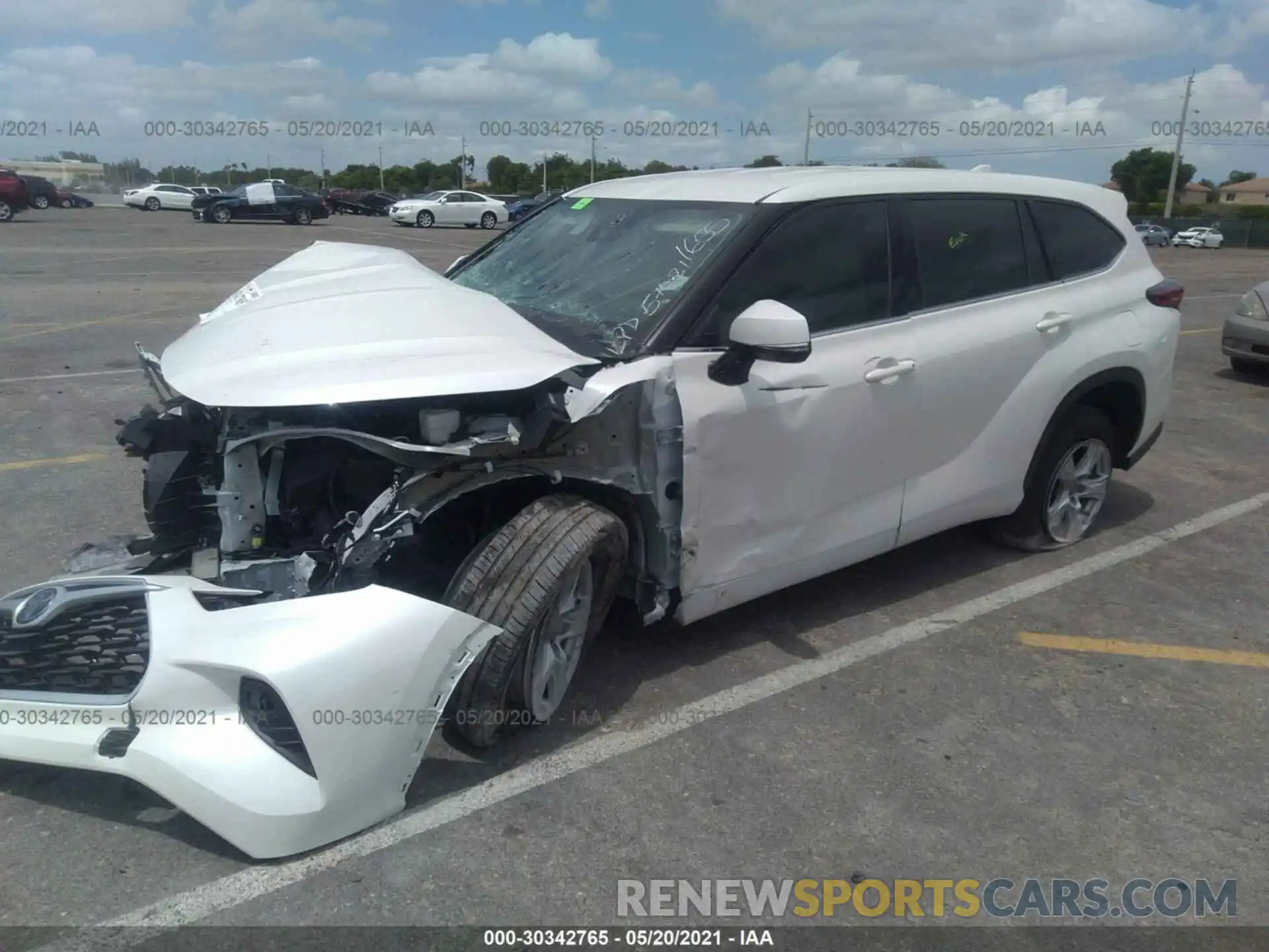 2 Photograph of a damaged car 5TDZZRAH0LS501655 TOYOTA HIGHLANDER 2020