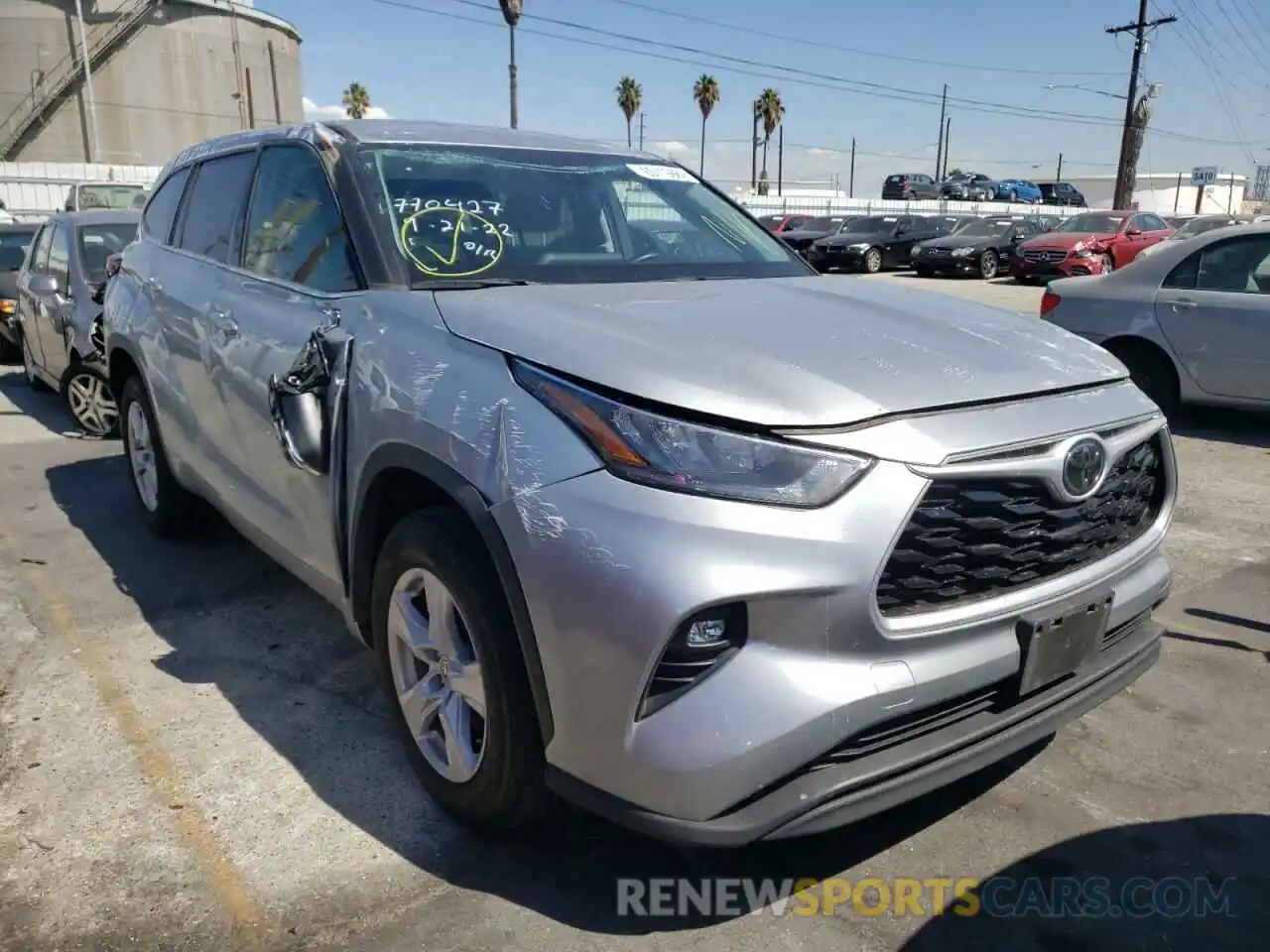 1 Photograph of a damaged car 5TDZZRAH0LS510338 TOYOTA HIGHLANDER 2020