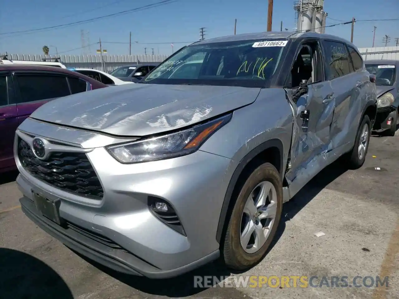 2 Photograph of a damaged car 5TDZZRAH0LS510338 TOYOTA HIGHLANDER 2020