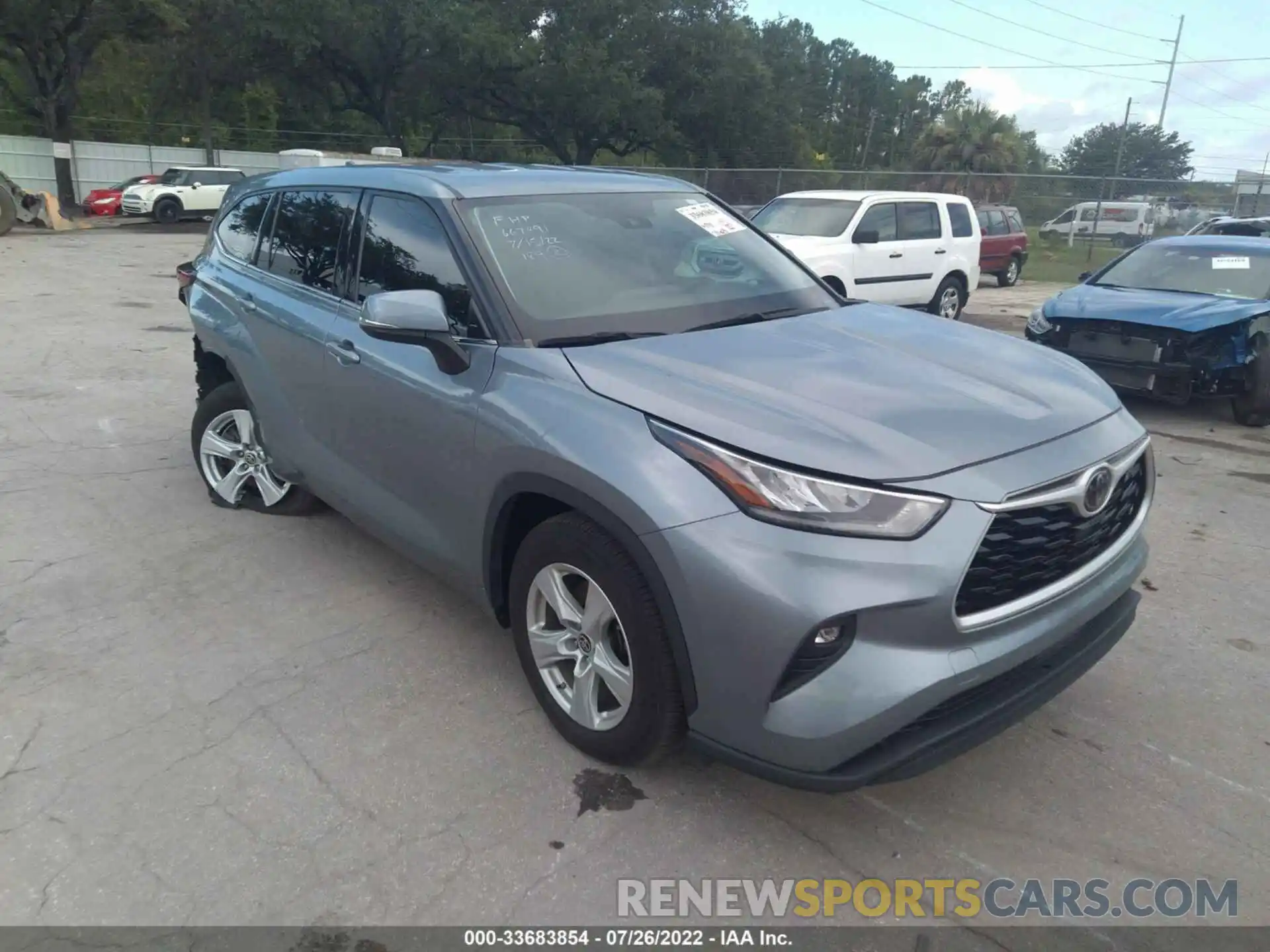 1 Photograph of a damaged car 5TDZZRAH1LS005442 TOYOTA HIGHLANDER 2020