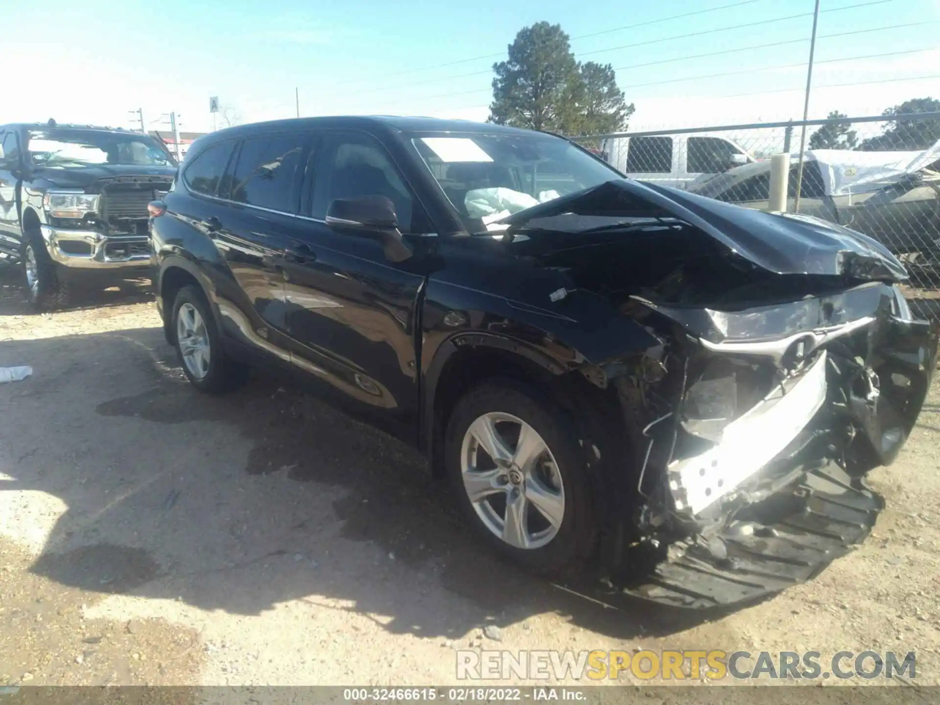 1 Photograph of a damaged car 5TDZZRAH1LS009832 TOYOTA HIGHLANDER 2020