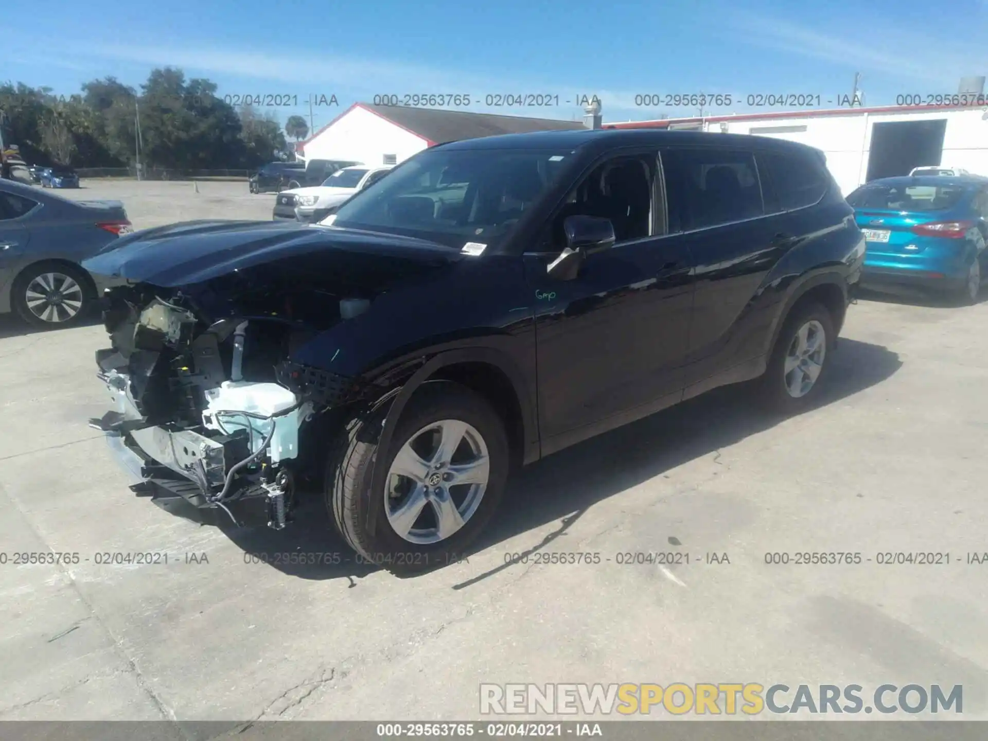 2 Photograph of a damaged car 5TDZZRAH1LS017459 TOYOTA HIGHLANDER 2020