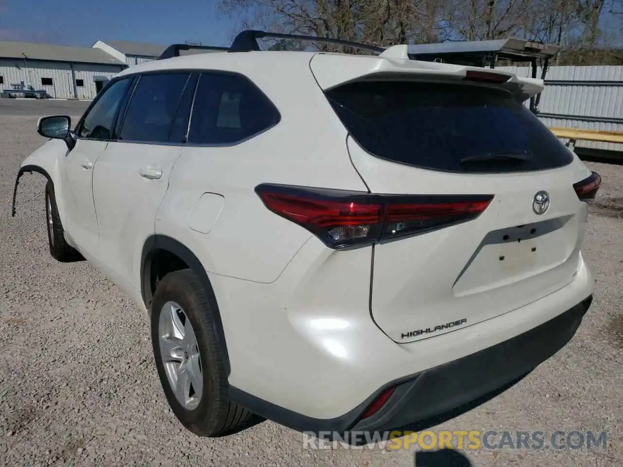 3 Photograph of a damaged car 5TDZZRAH1LS513555 TOYOTA HIGHLANDER 2020