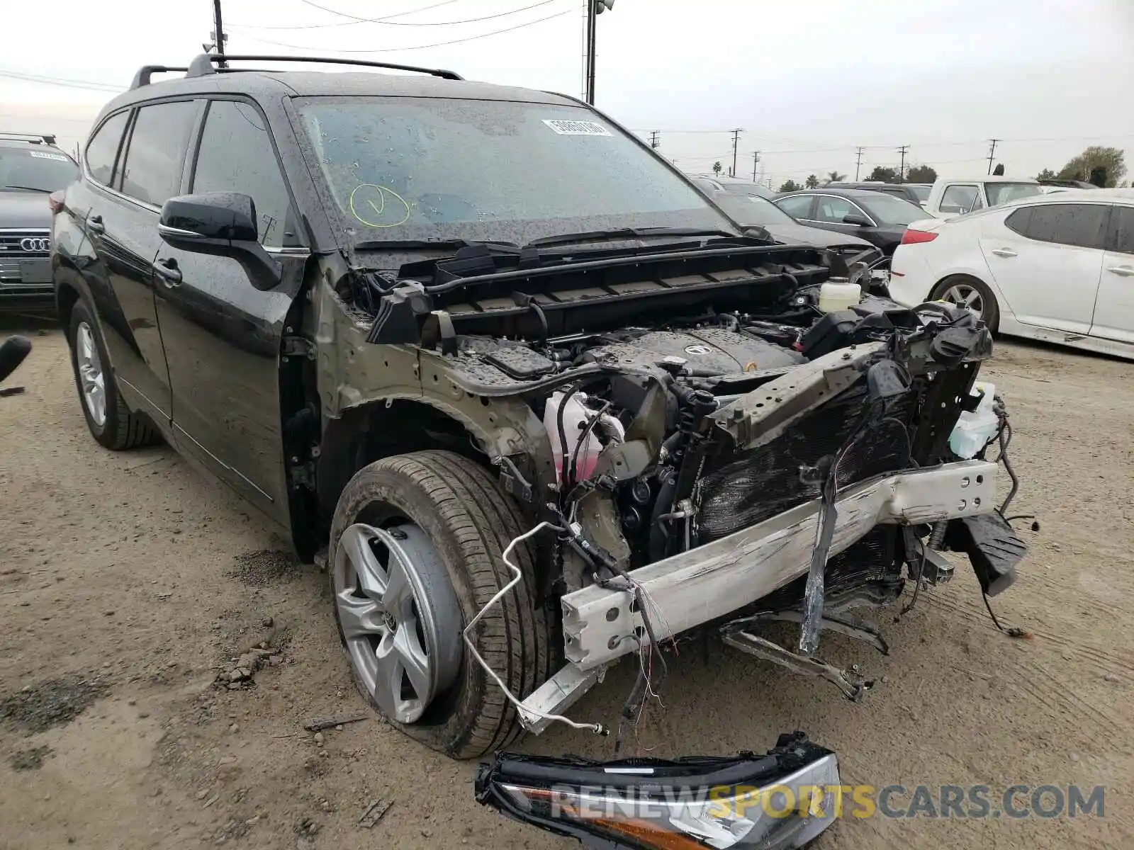 1 Фотография поврежденного автомобиля 5TDZZRAH2LS513841 TOYOTA HIGHLANDER 2020